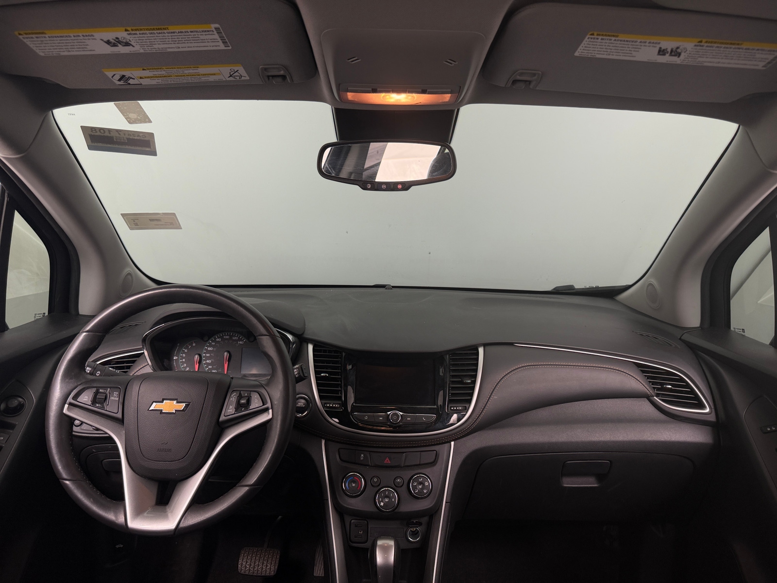 Thumbnail: 2022 Chevrolet Trax - 2