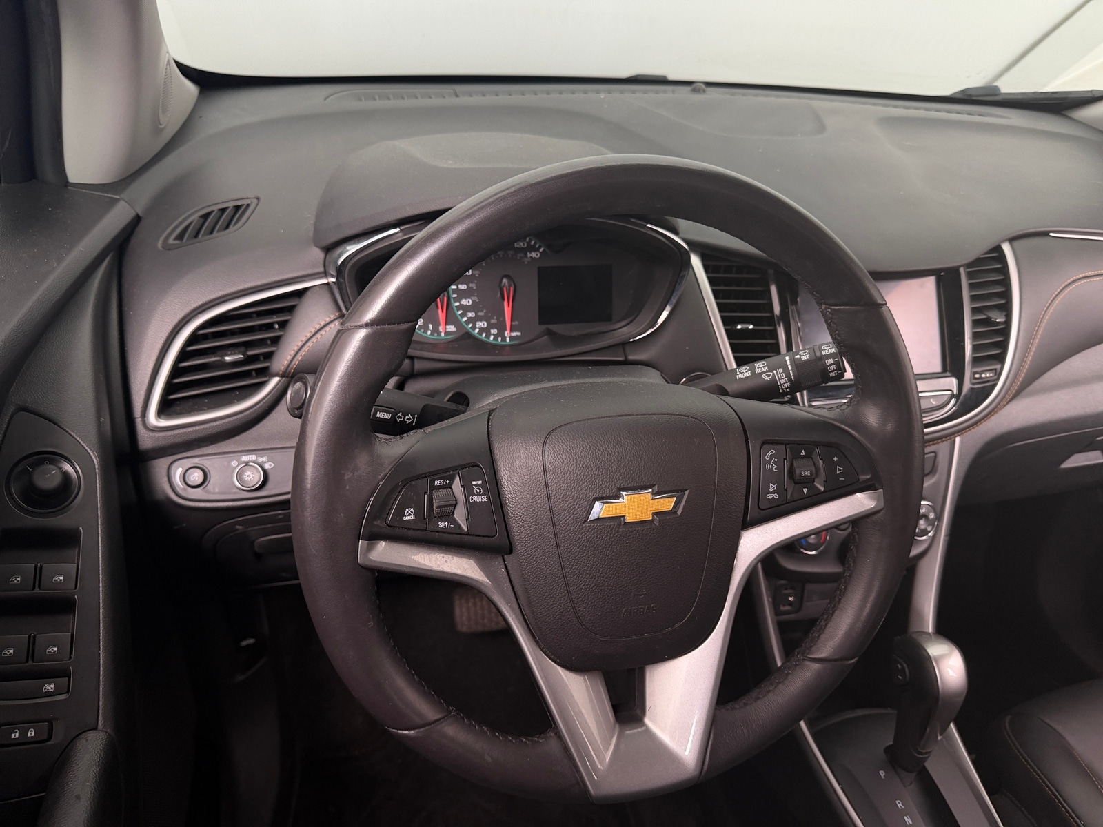 Thumbnail: 2022 Chevrolet Trax - 4