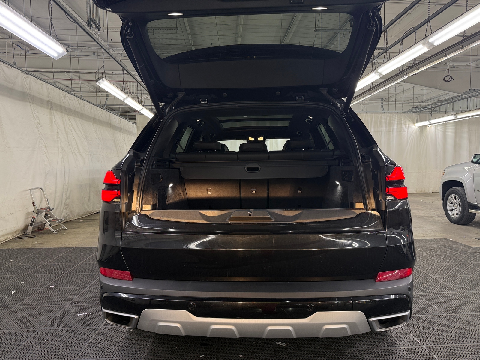 Thumbnail: 2024 BMW X5 - 6