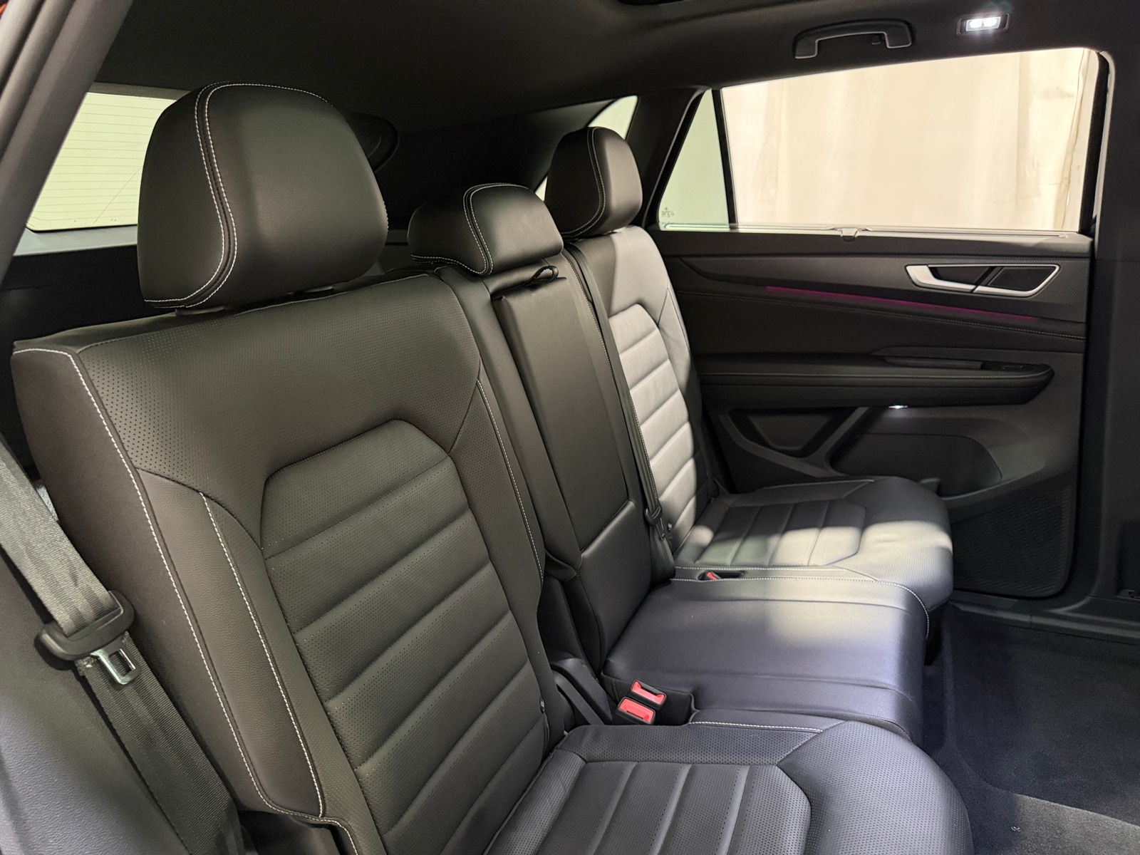 Thumbnail: 2024 Volkswagen Atlas - 5