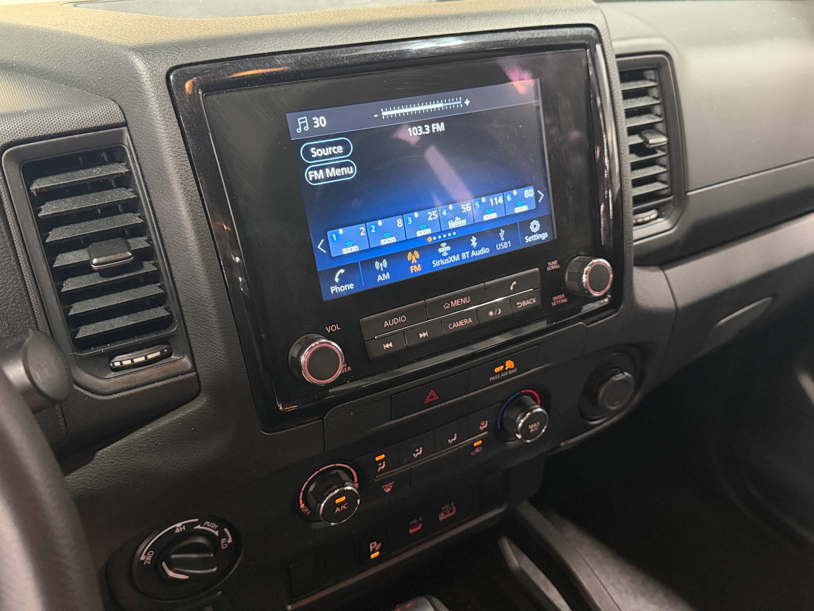 Thumbnail: 2022 Nissan Frontier - 4