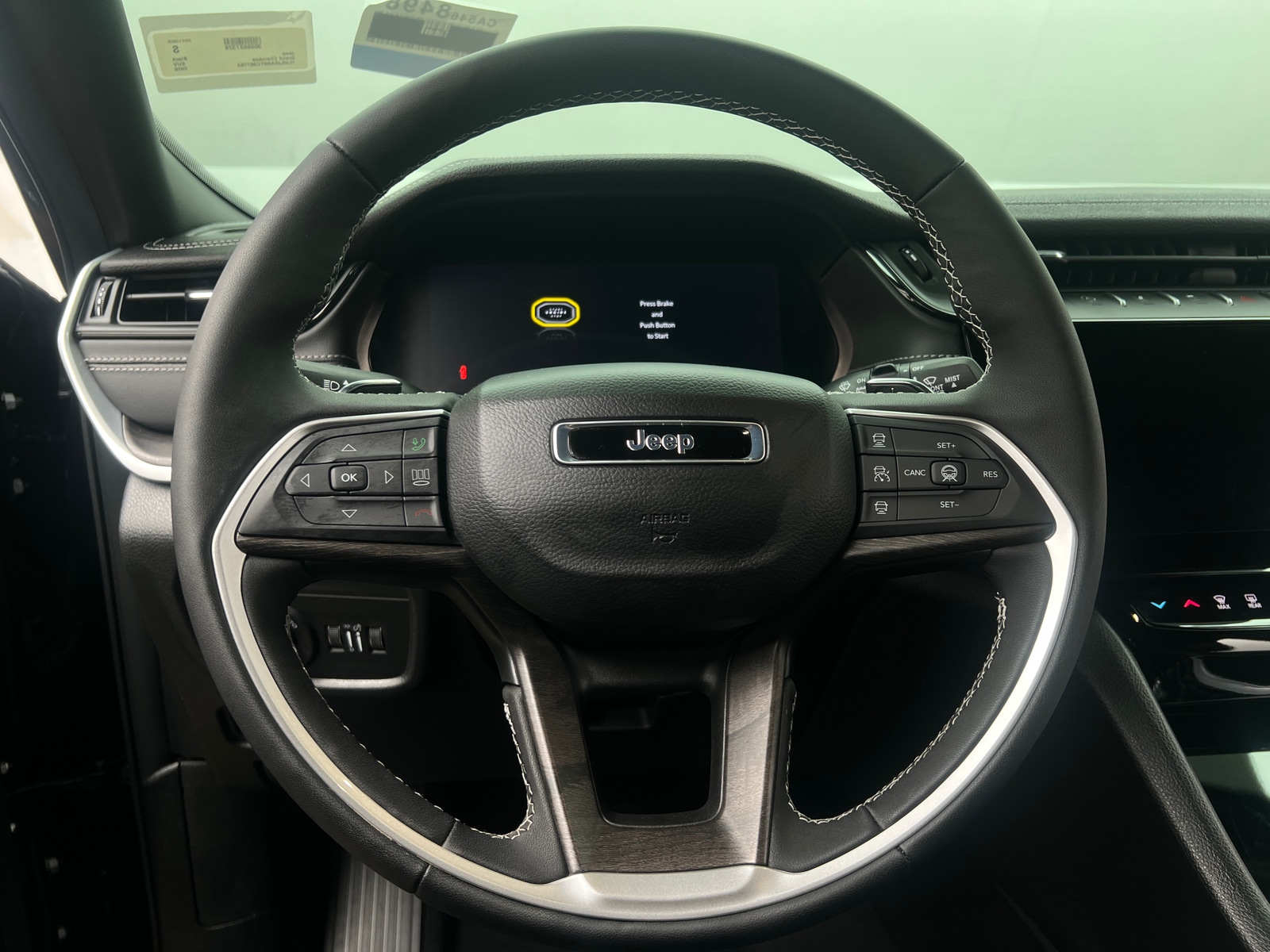 Thumbnail: 2026 Jeep Grand Cherokee - 4