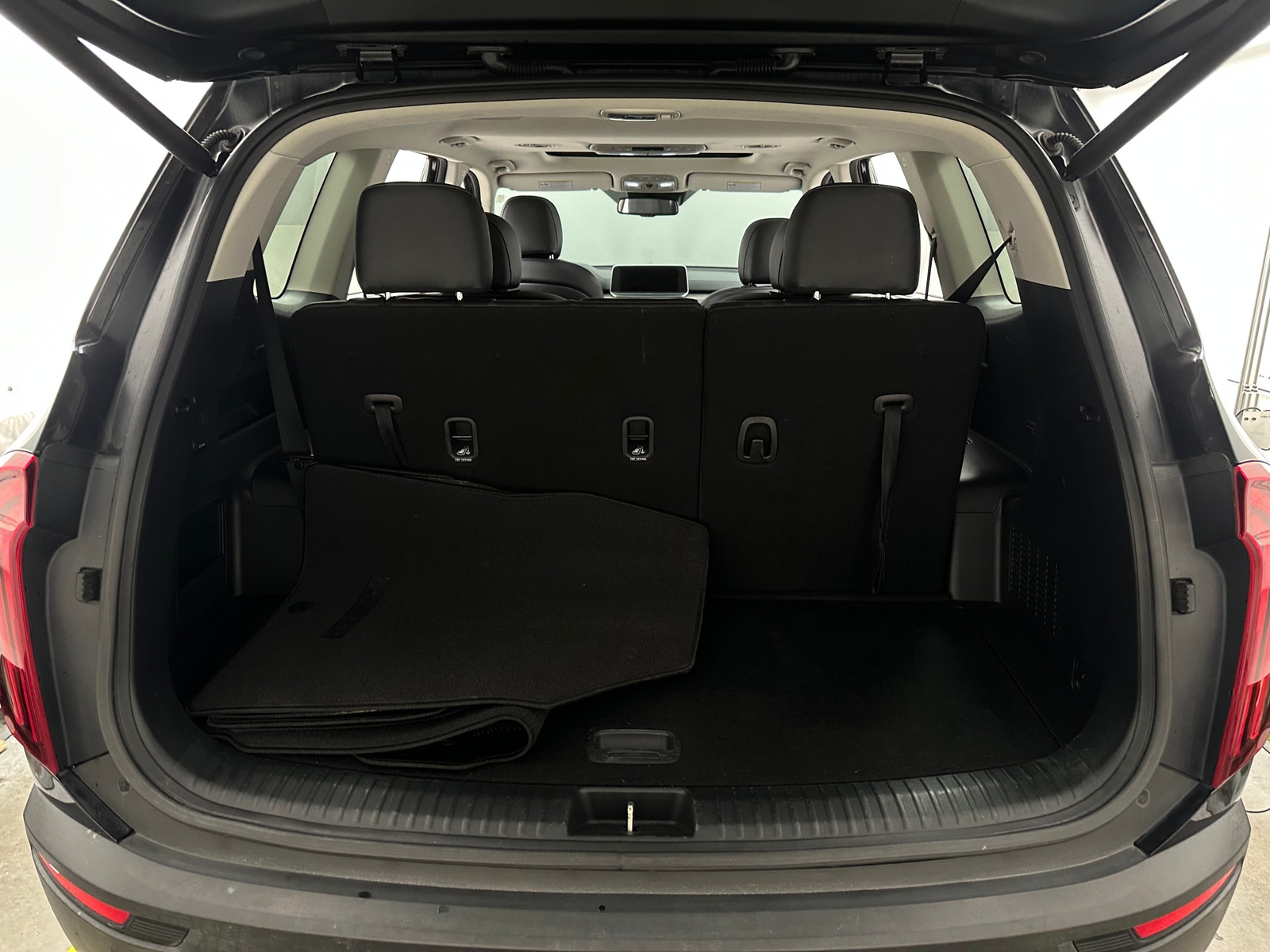 Thumbnail: 2021 Kia Telluride - 6