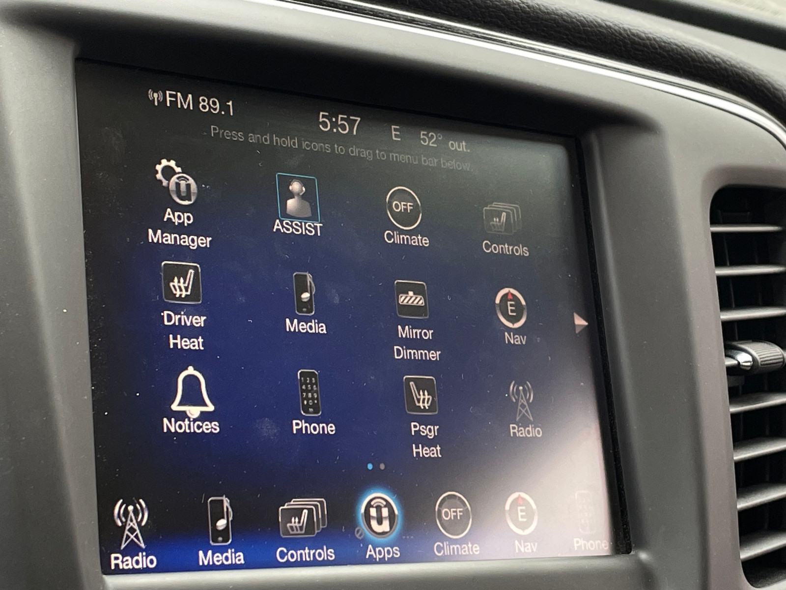 Thumbnail: 2015 Chrysler 200 - 3