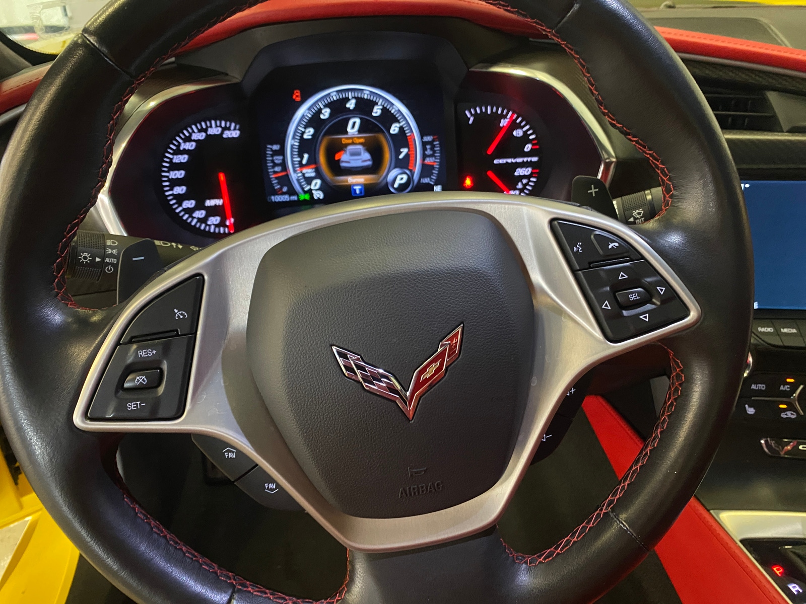 Thumbnail: 2014 Chevrolet Corvette - 3