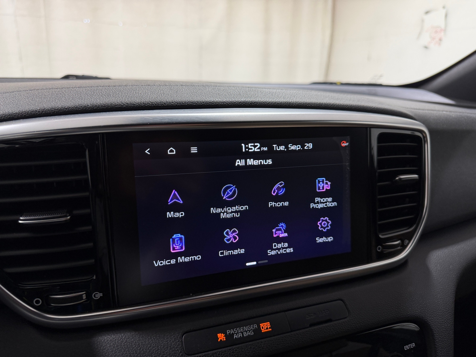 Thumbnail: 2021 Kia Sportage - 3