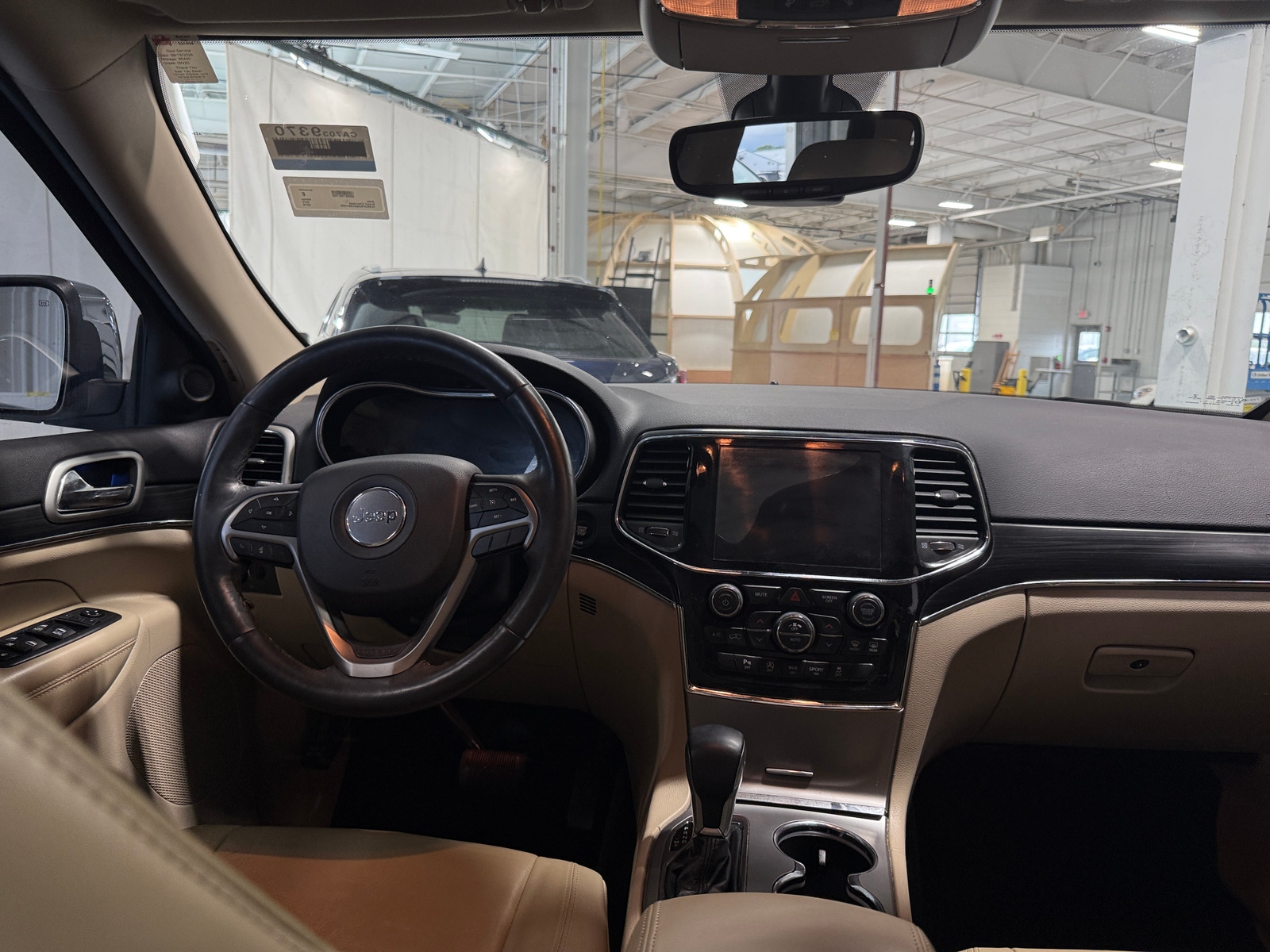 Thumbnail: 2019 Jeep Grand Cherokee - 2