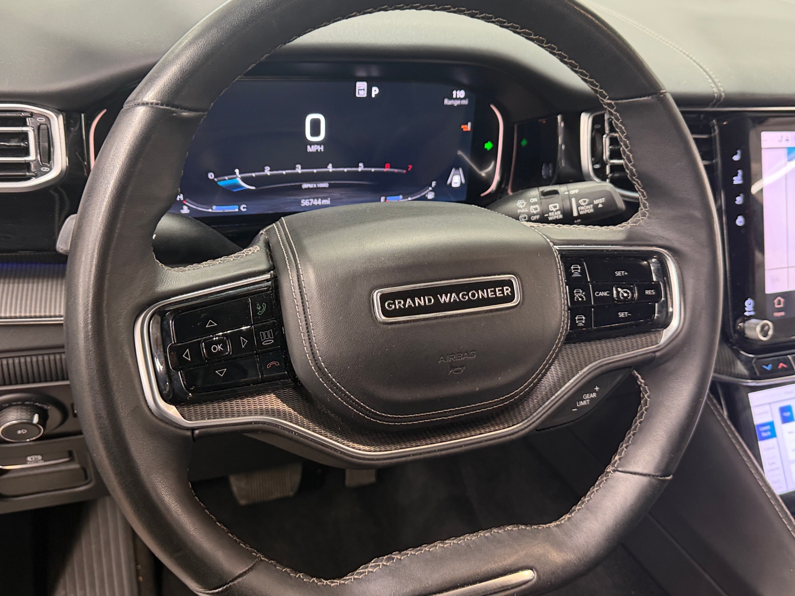 Thumbnail: 2023 Jeep Grand Wagoneer - 4