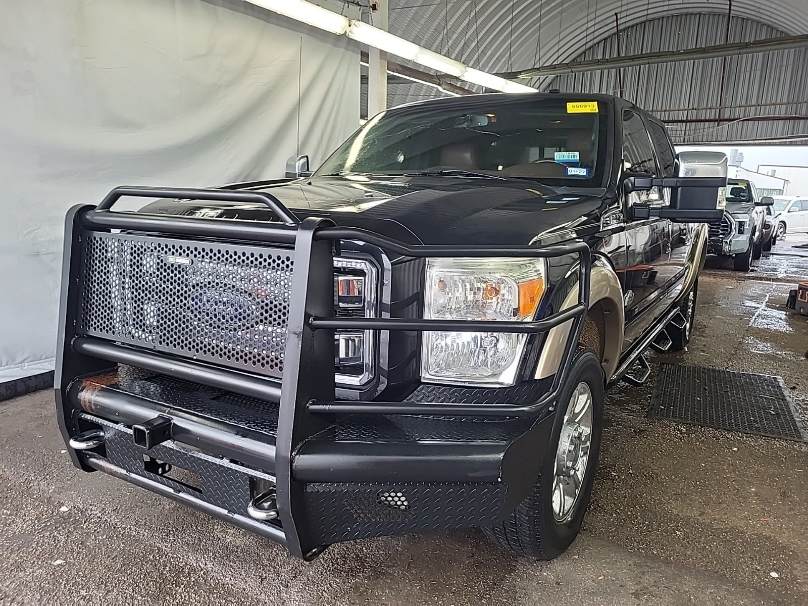 2014 Ford F-250 4WD Crew Cab 156" Lariat