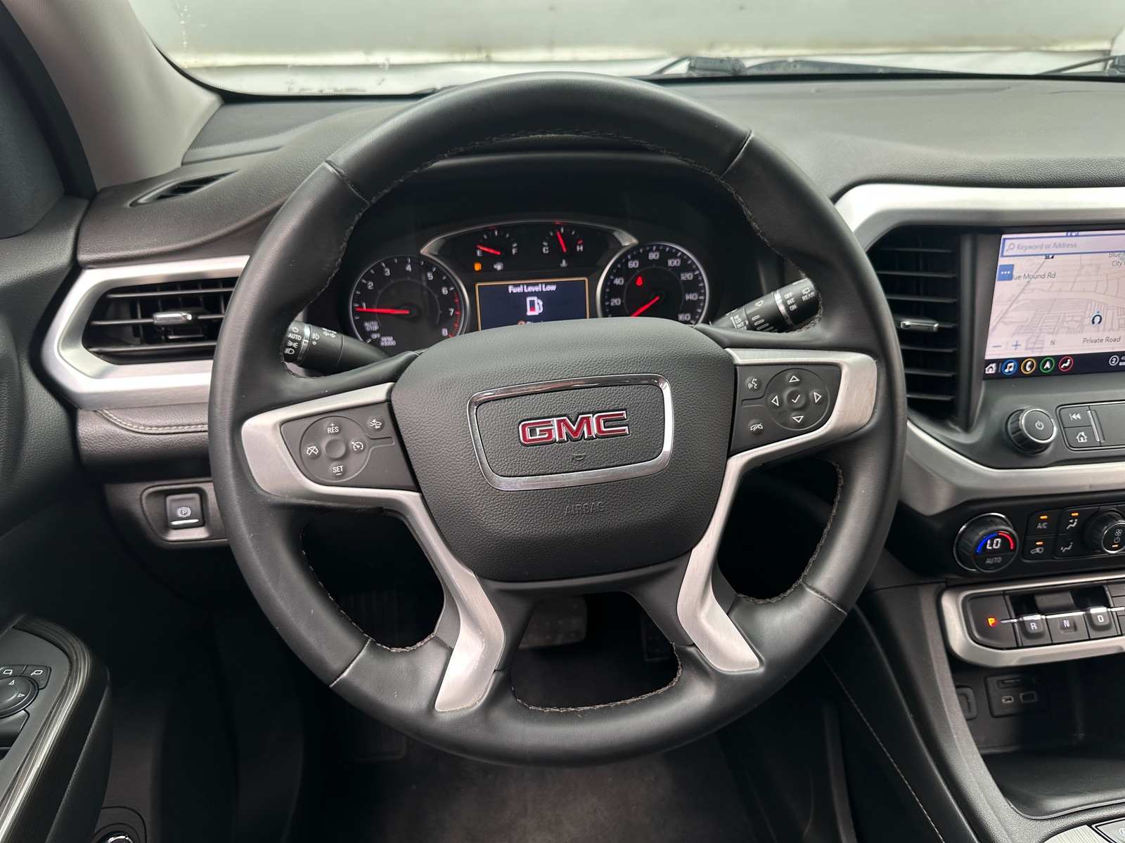 Thumbnail: 2023 GMC Acadia - 4