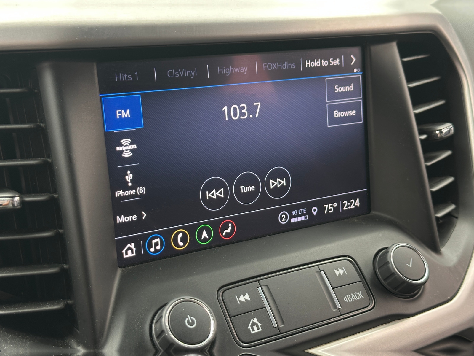 Thumbnail: 2023 GMC Acadia - 3