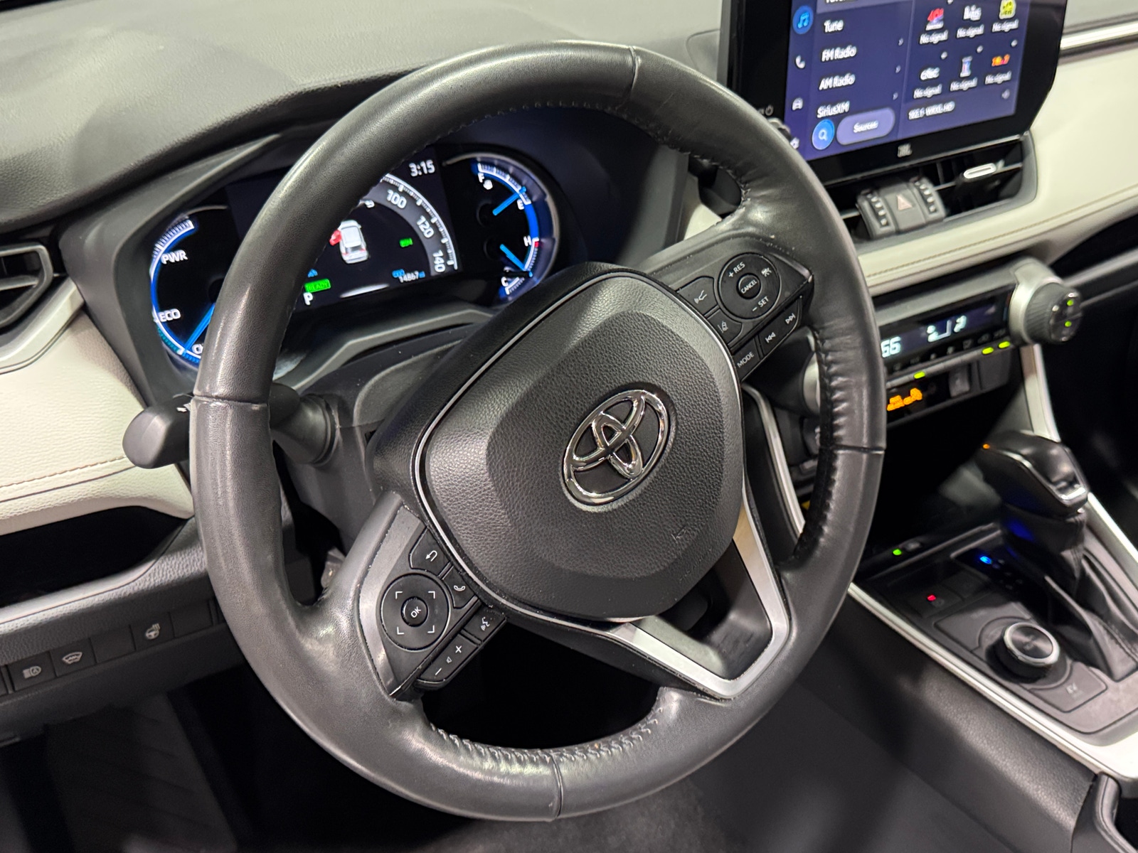 Thumbnail: 2024 Toyota RAV4 - 4