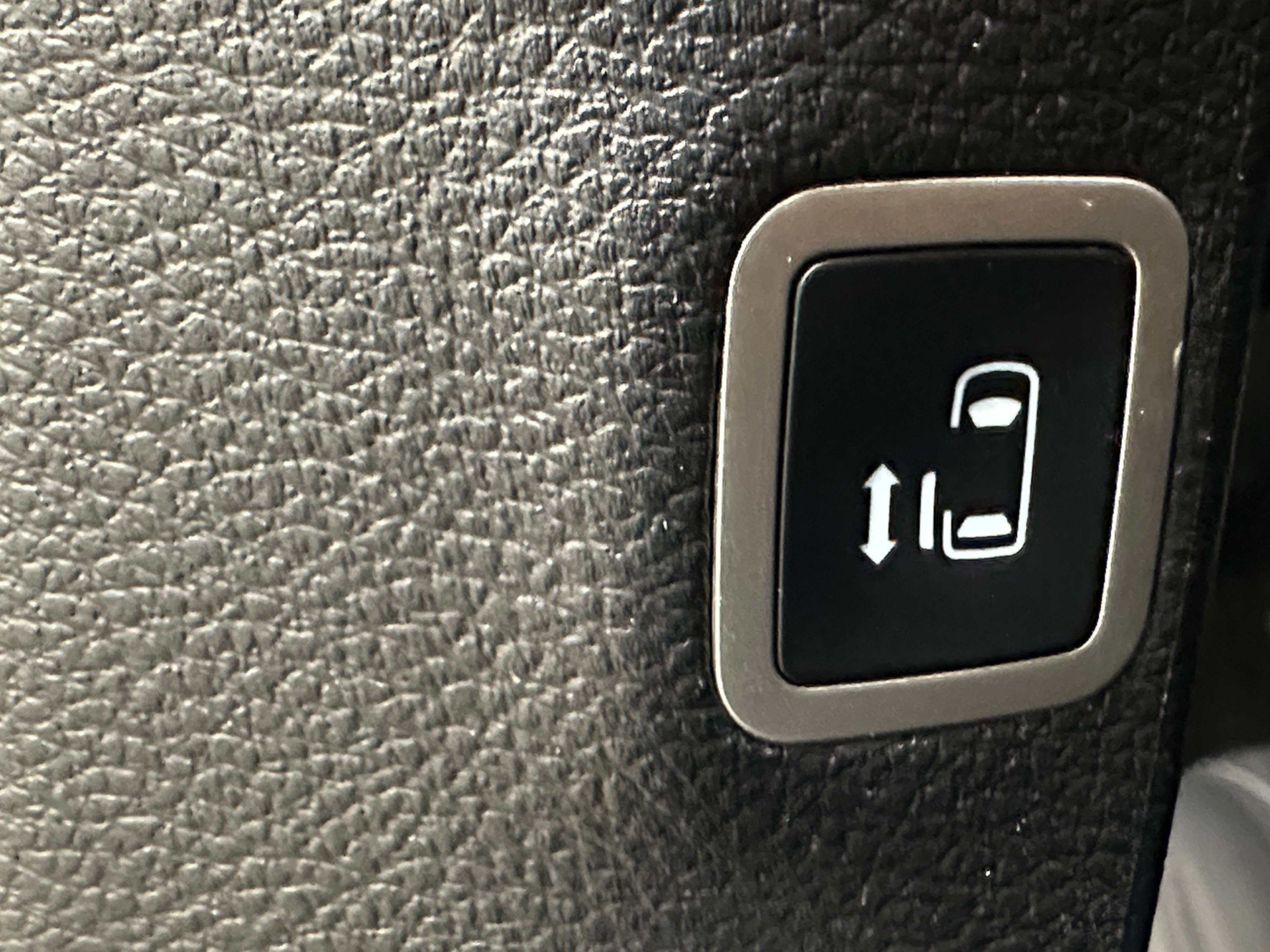 2024 Chrysler Pacifica PHEV