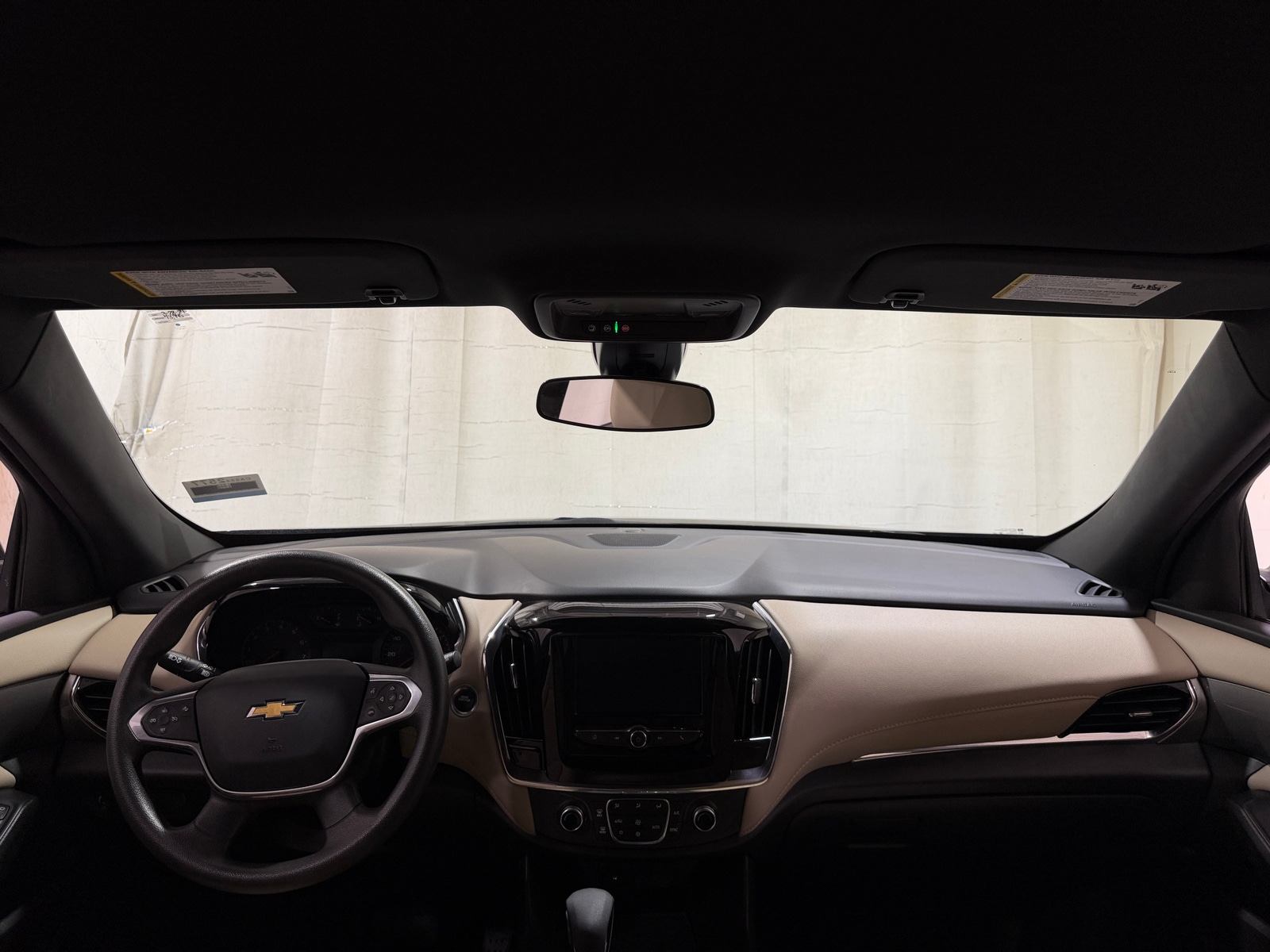 Thumbnail: 2023 Chevrolet Traverse - 3