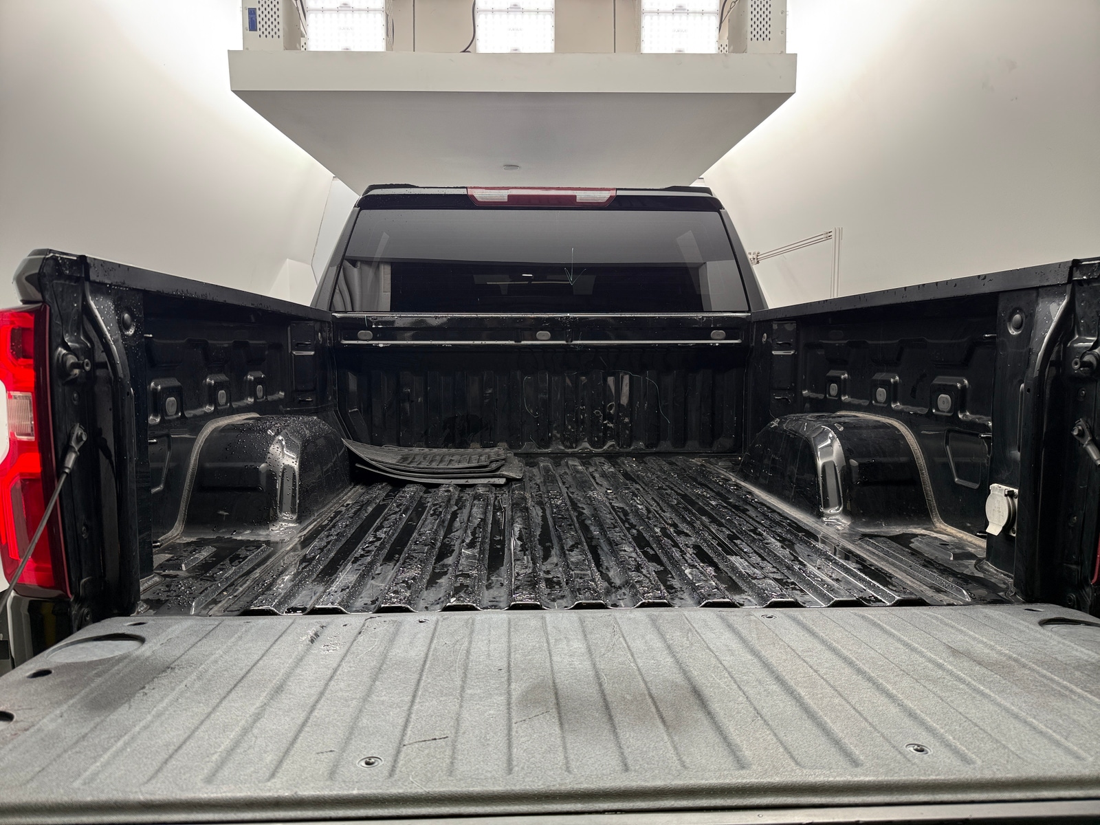 Thumbnail: 2022 Chevrolet Silverado 1500 - 6
