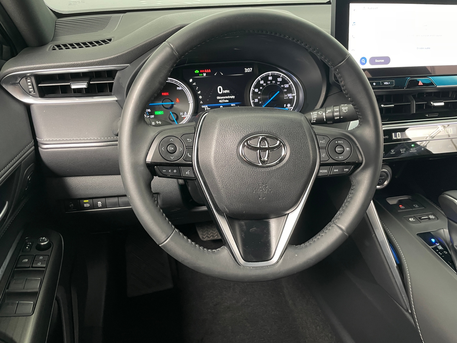 Thumbnail: 2024 Toyota Venza - 4