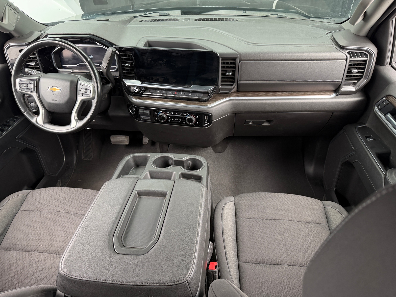 Thumbnail: 2025 Chevrolet Silverado 1500 - 3