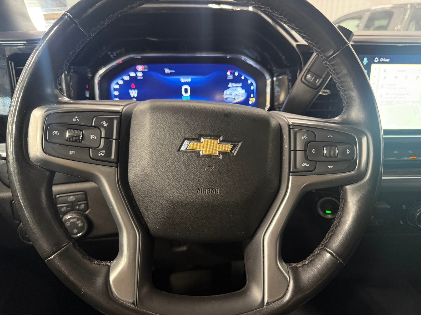 Thumbnail: 2025 Chevrolet Silverado 1500 - 5
