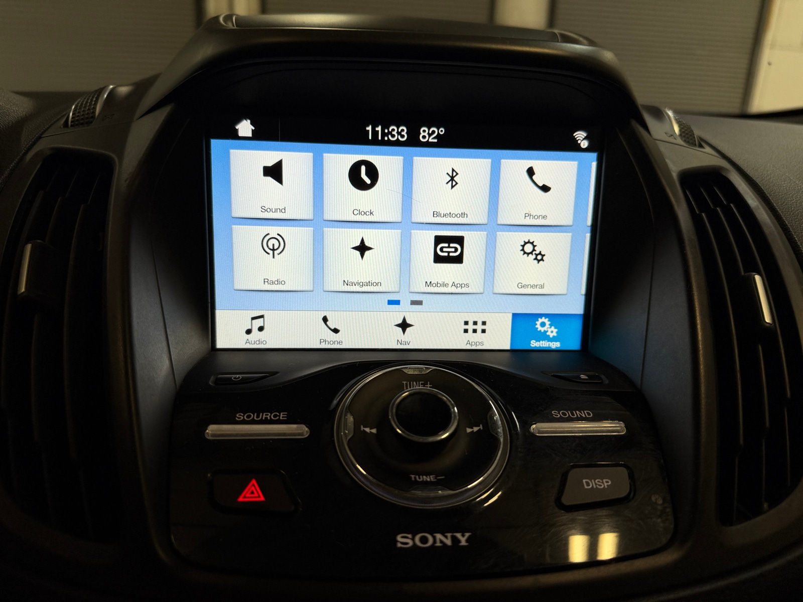 Thumbnail: 2017 Ford Escape - 3