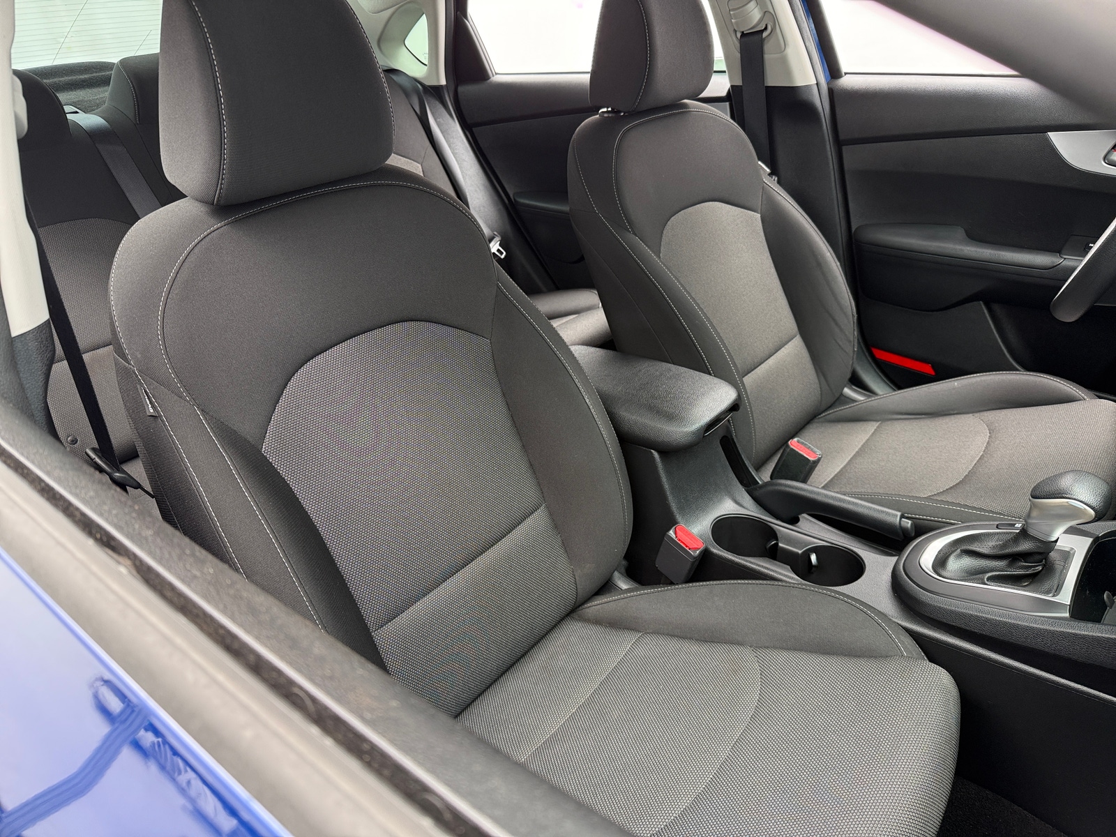 Thumbnail: 2023 Kia Forte - 2