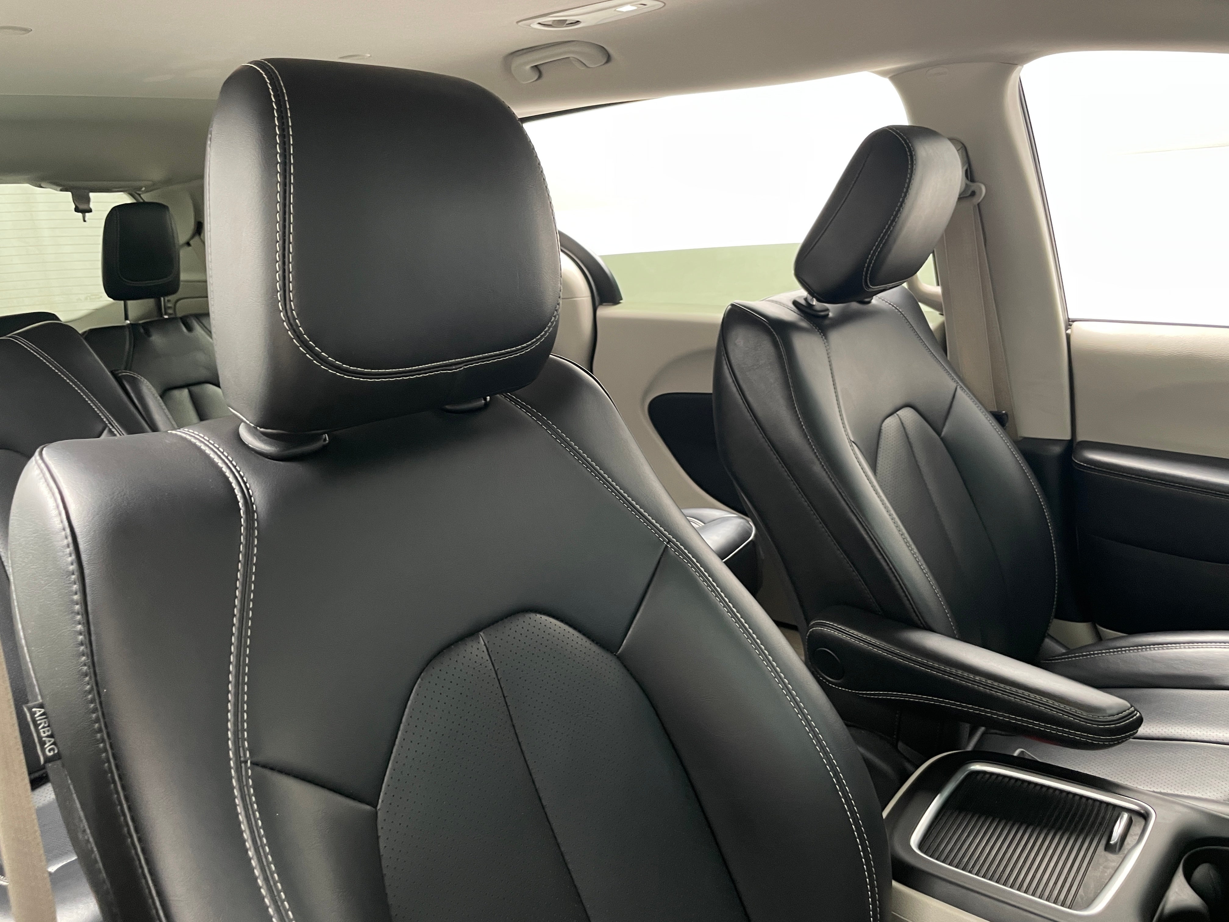 2023 Chrysler Pacifica Hybrid