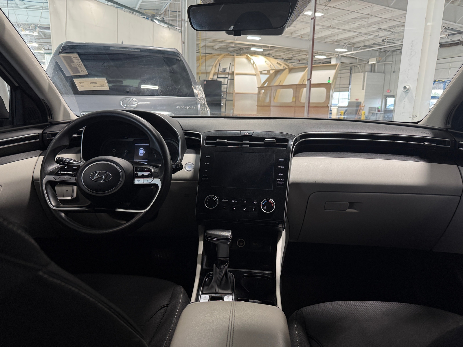 Thumbnail: 2022 Hyundai Tucson - 3