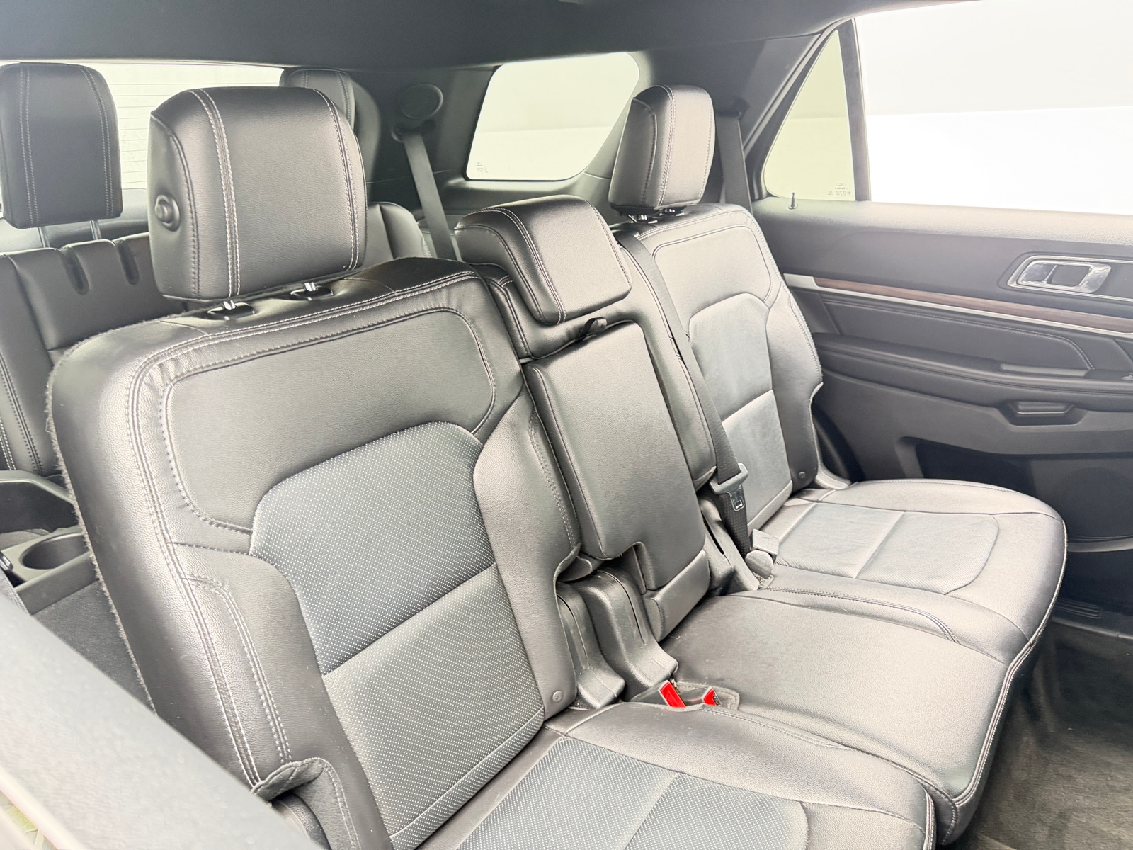 Thumbnail: 2017 Ford Explorer - 5