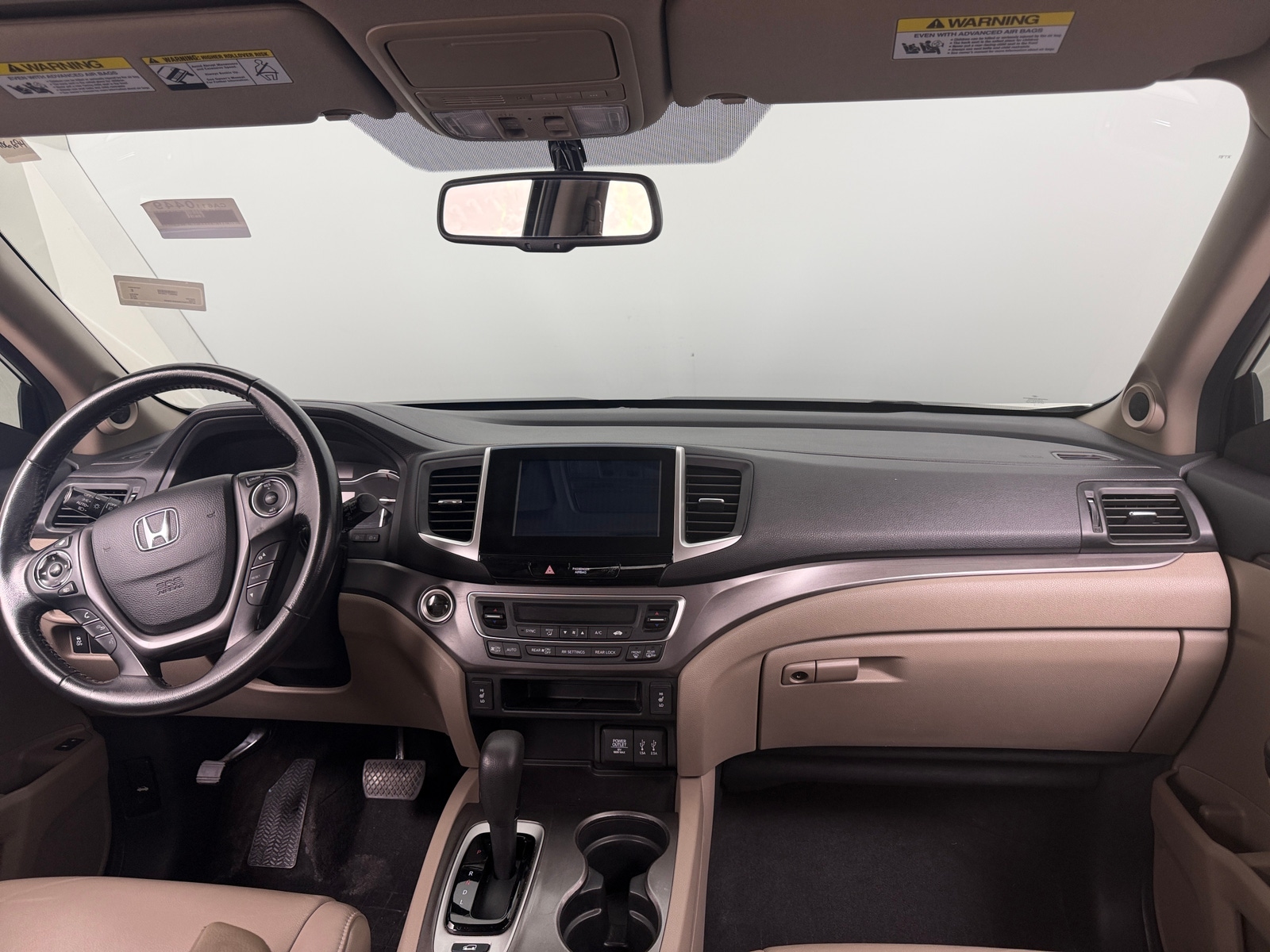 Thumbnail: 2016 Honda Pilot - 2