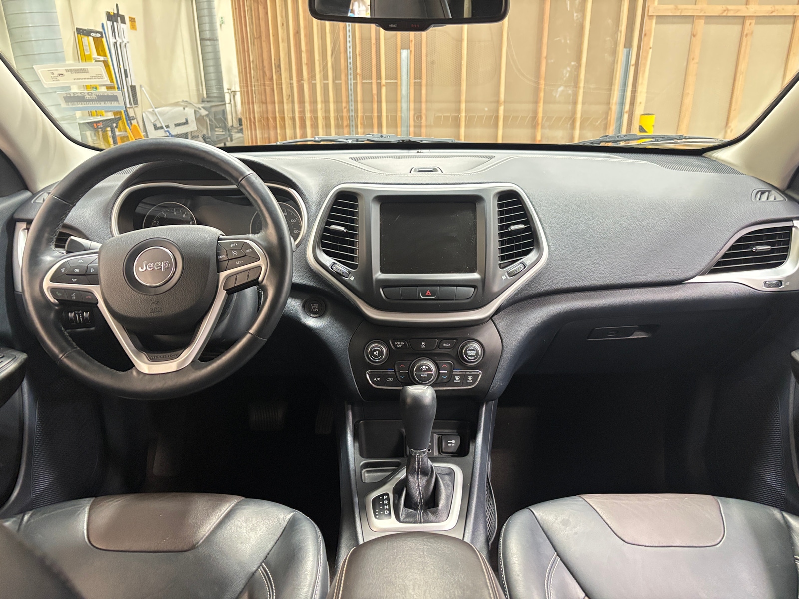 Thumbnail: 2014 Jeep Cherokee - 2