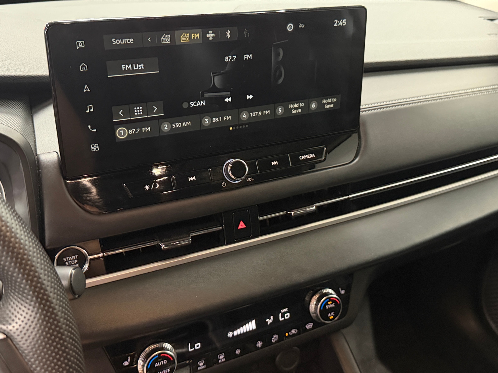 Thumbnail: 2025 Mitsubishi Outlander - 4