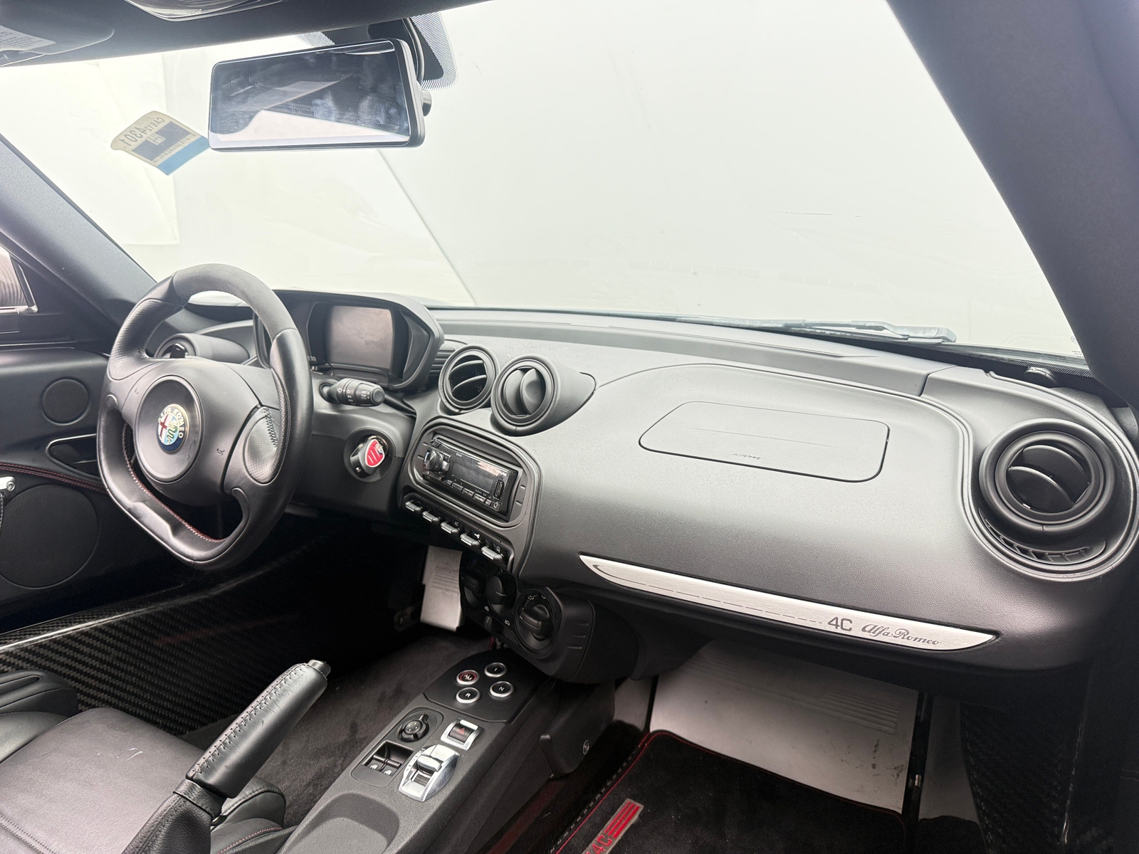 Thumbnail: 2016 Alfa Romeo 4C - 2