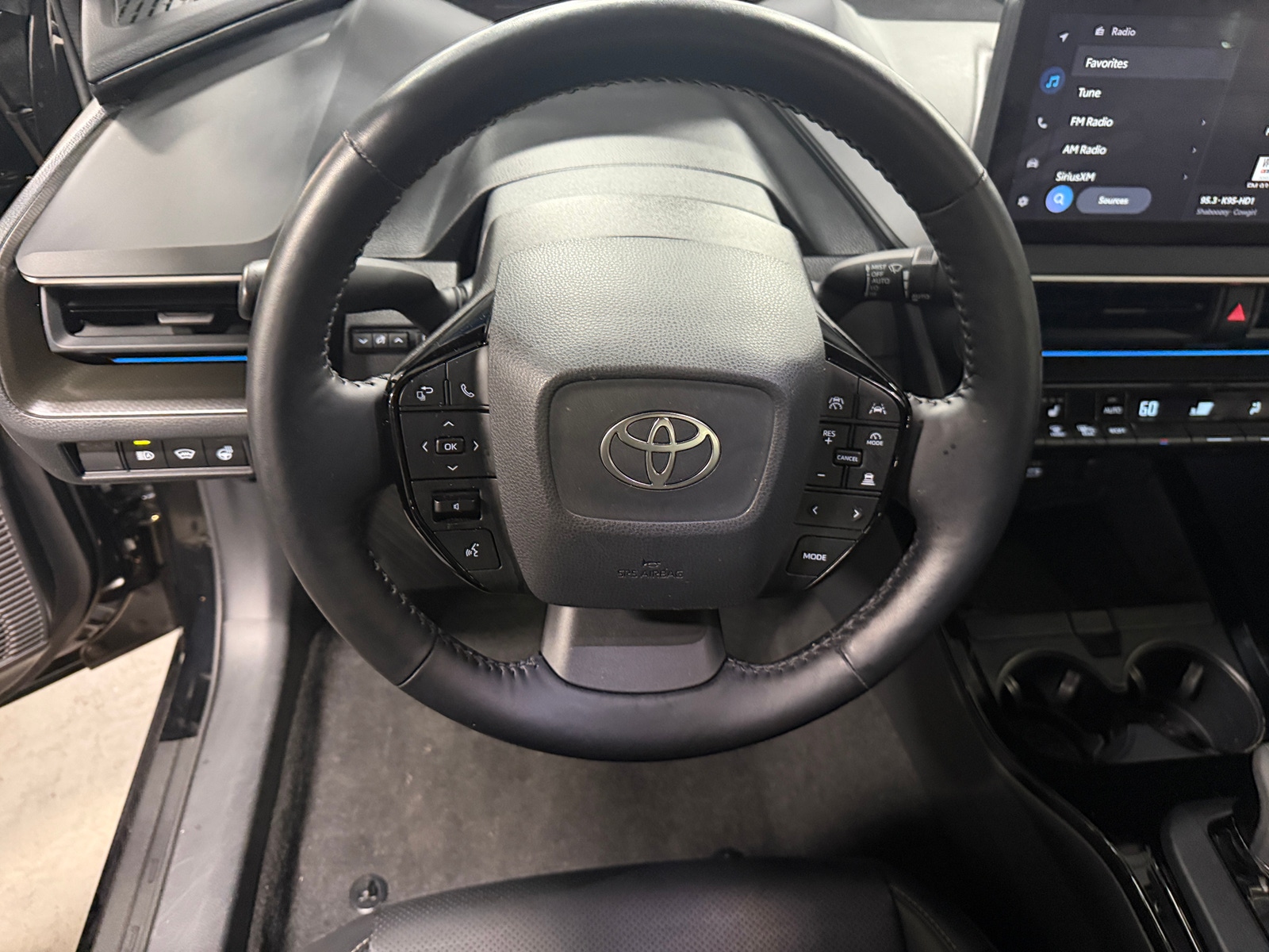 Thumbnail: 2025 Toyota Prius - 5