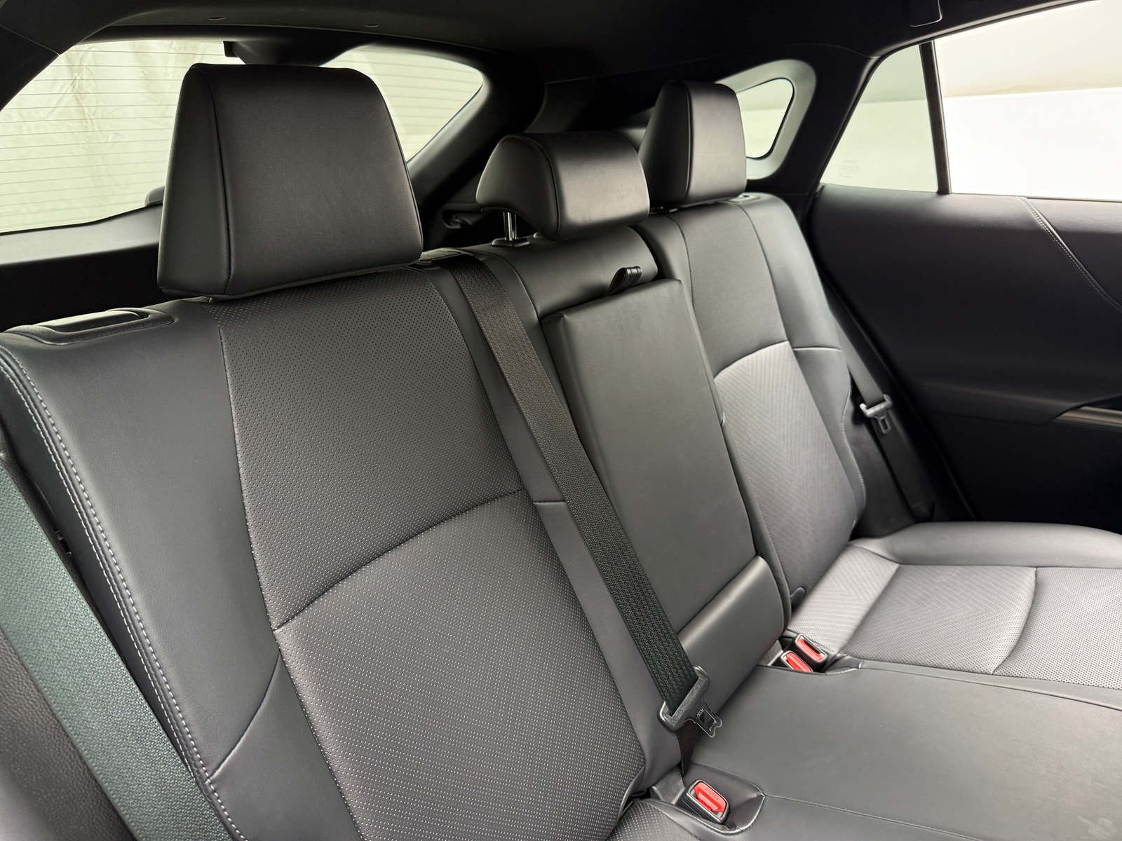 Thumbnail: 2021 Toyota Venza - 5