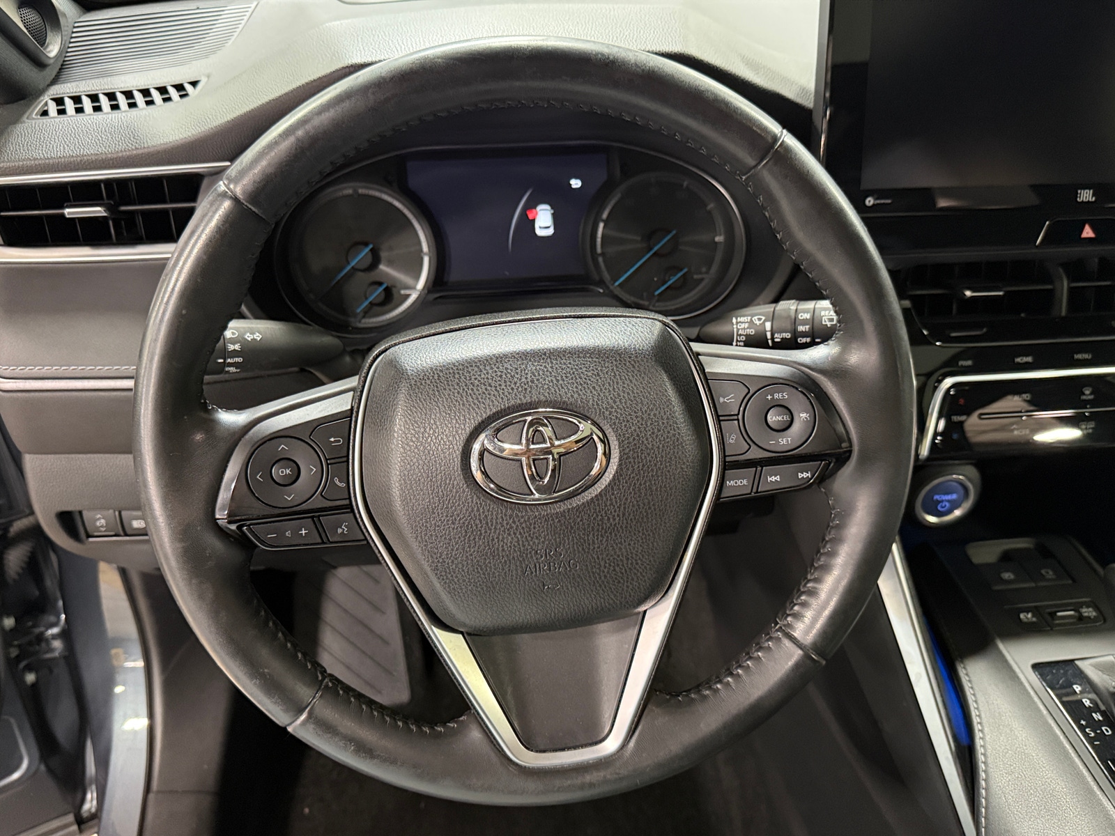 Thumbnail: 2021 Toyota Venza - 4