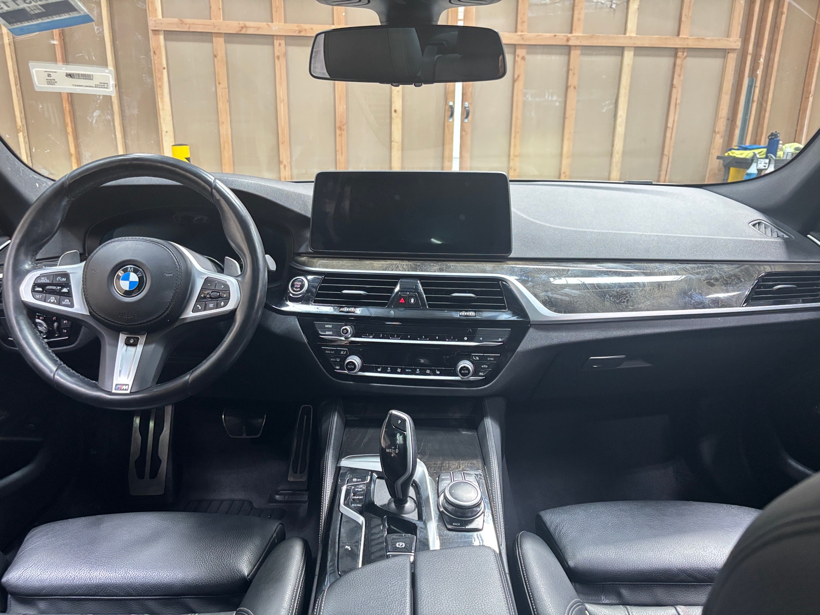 Thumbnail: 2022 BMW 5 Series - 2