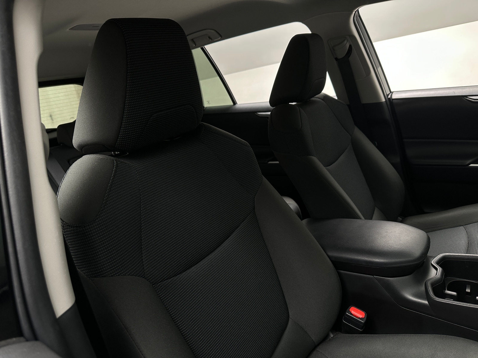 Thumbnail: 2025 Toyota RAV4 - 2