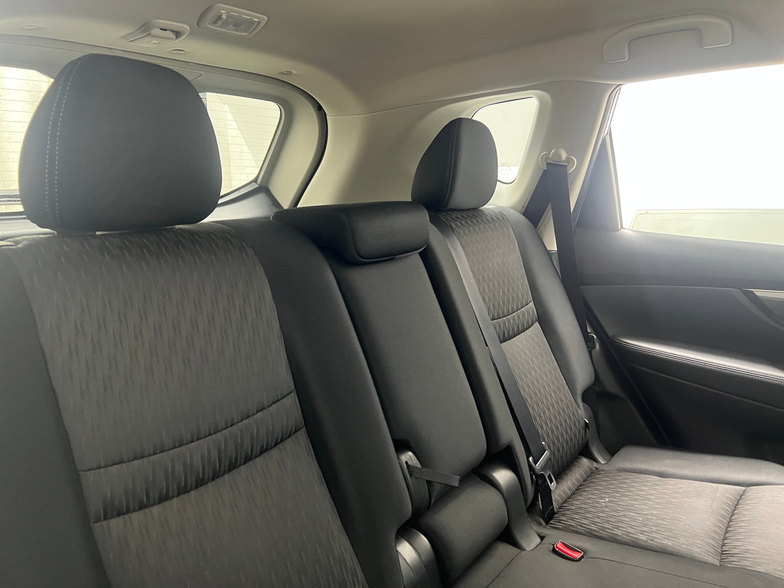 Thumbnail: 2017 Nissan Rogue - 6