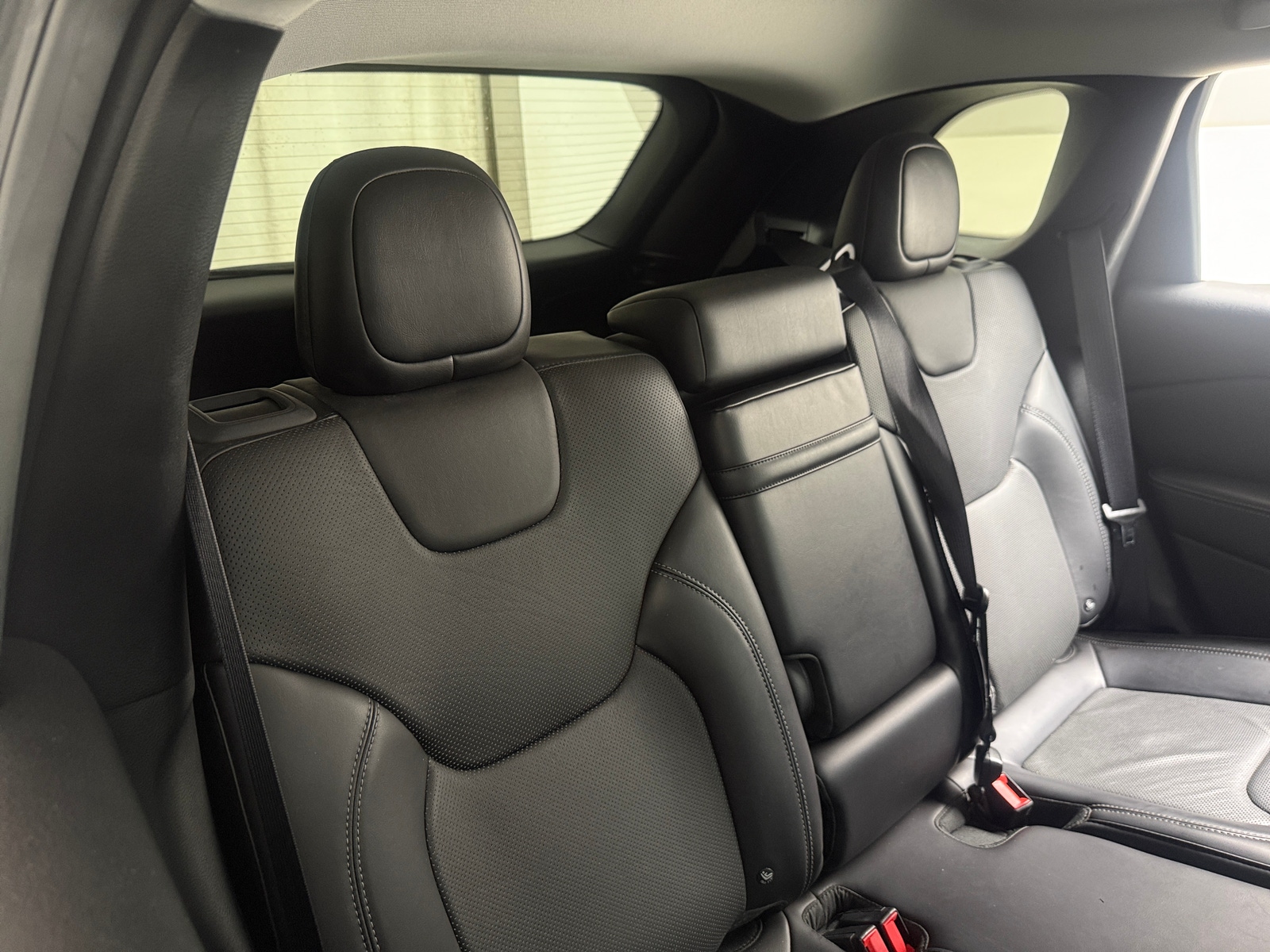 Thumbnail: 2019 Jeep Cherokee - 5