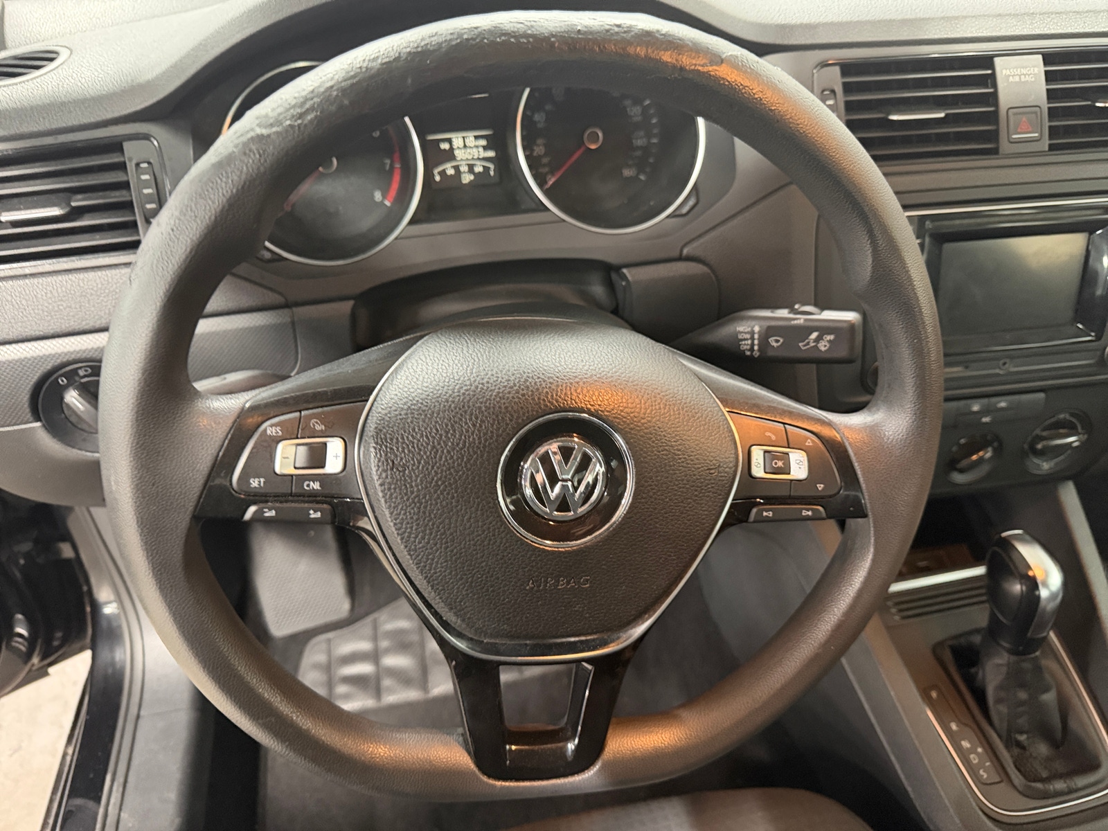 Thumbnail: 2016 Volkswagen Jetta - 5