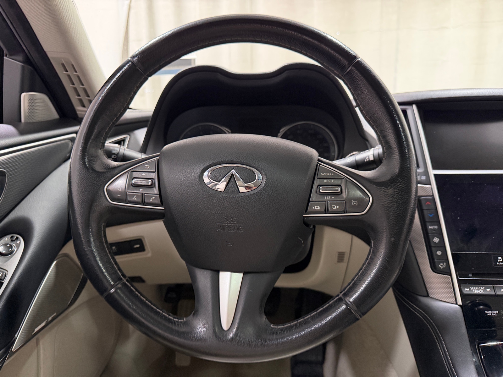 Thumbnail: 2017 INFINITI Q50 - 4