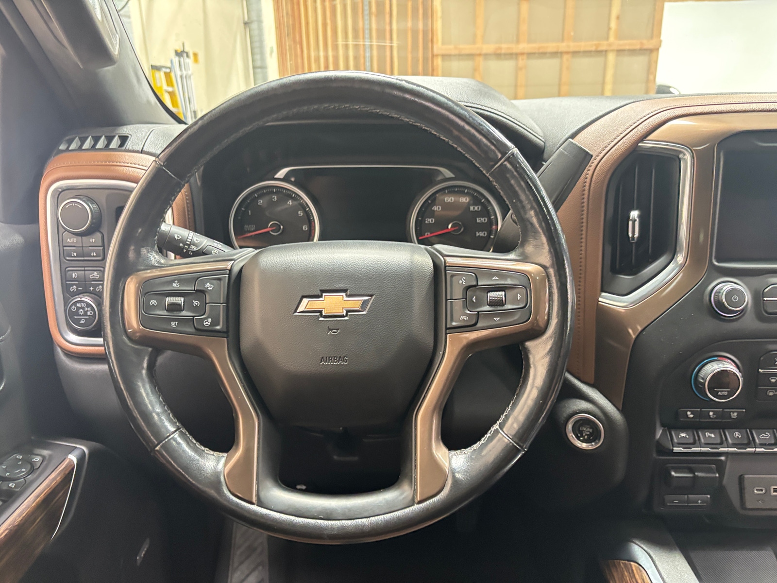 Thumbnail: 2019 Chevrolet Silverado 1500 - 4