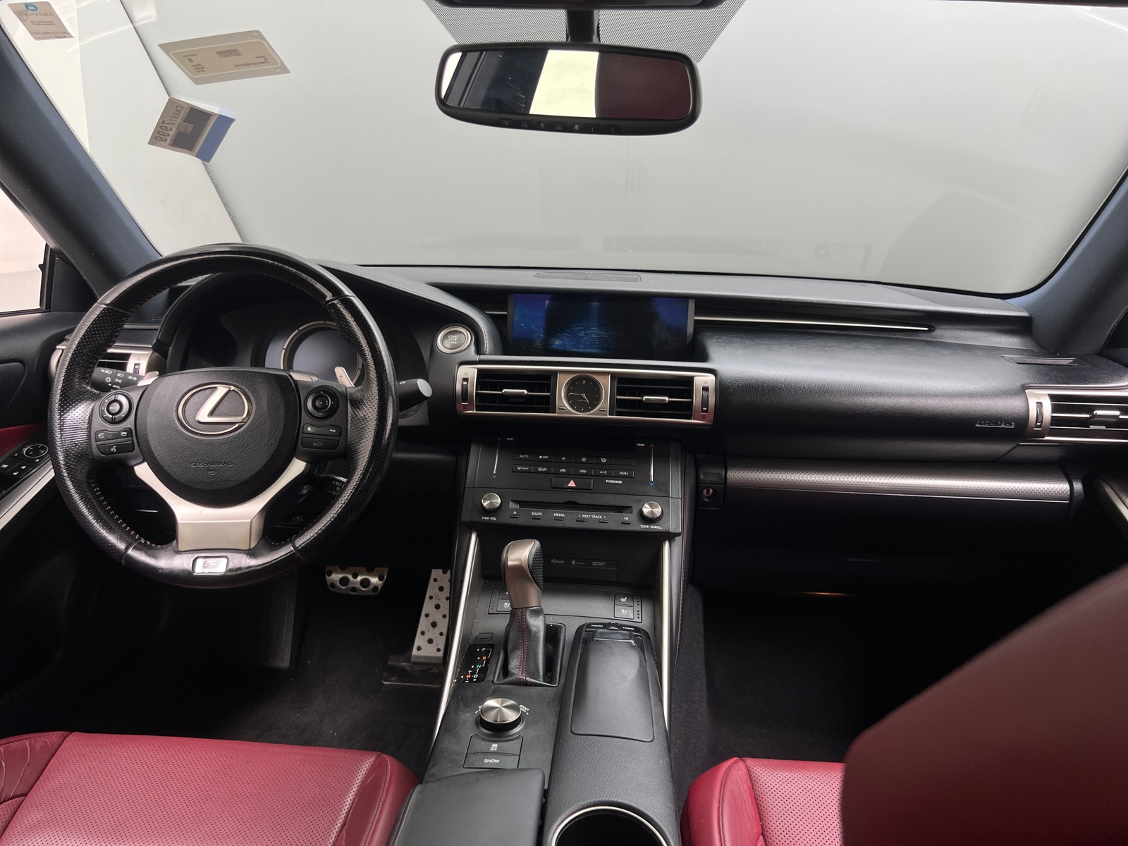 Thumbnail: 2016 Lexus IS - 3