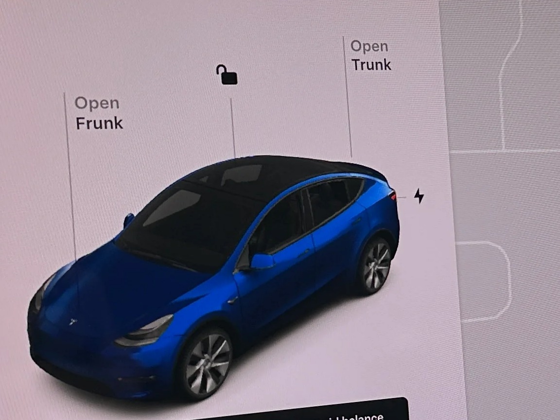 Thumbnail: 2020 Tesla Model Y - 3