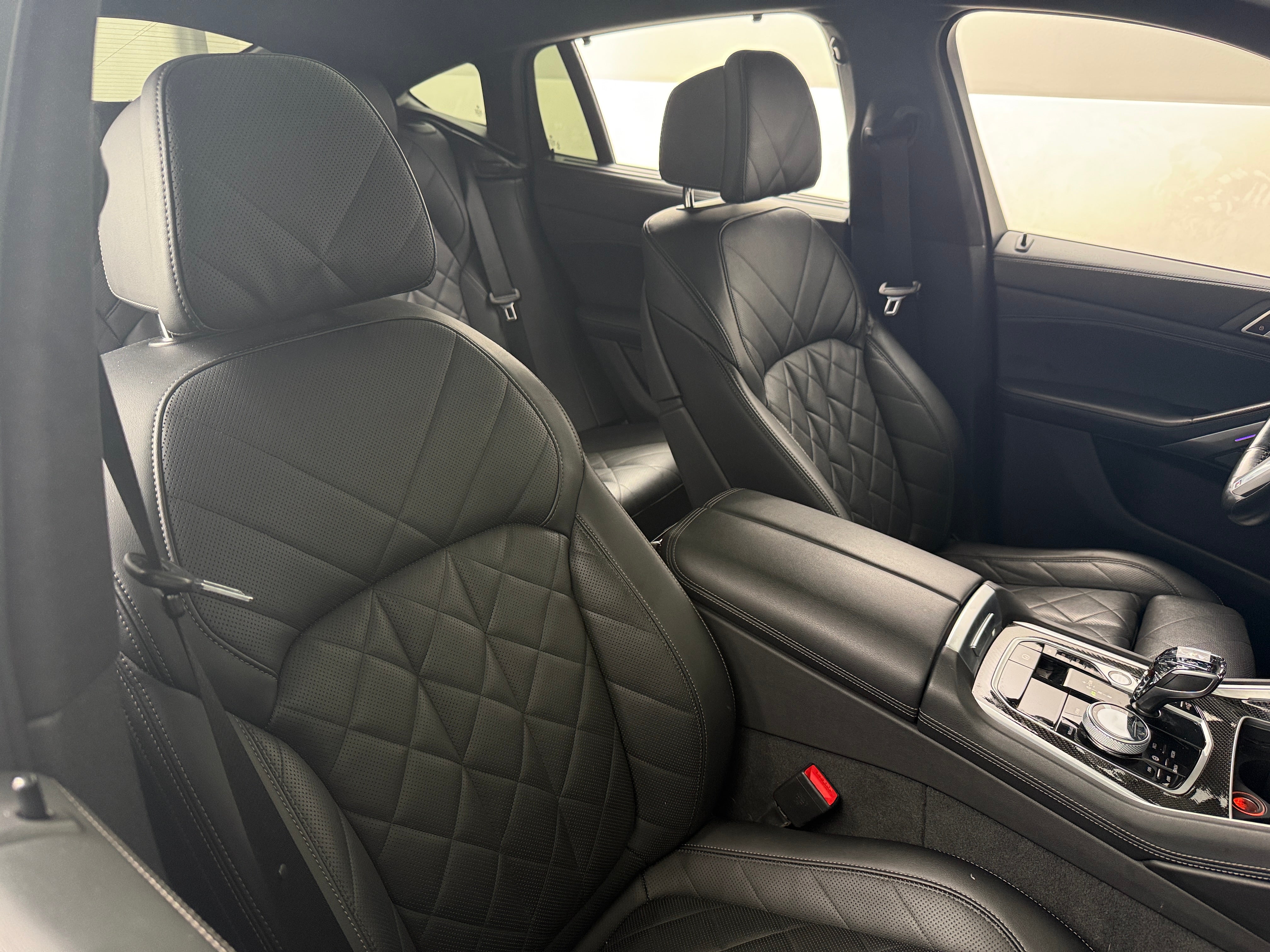 2023 BMW X6