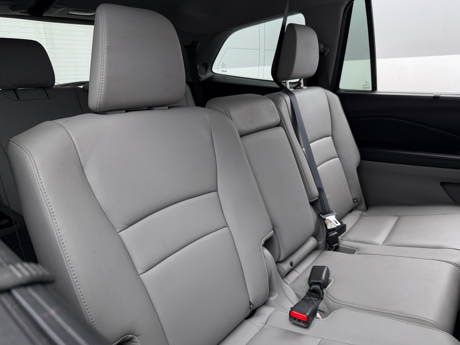 Thumbnail: 2017 Honda Pilot - 5