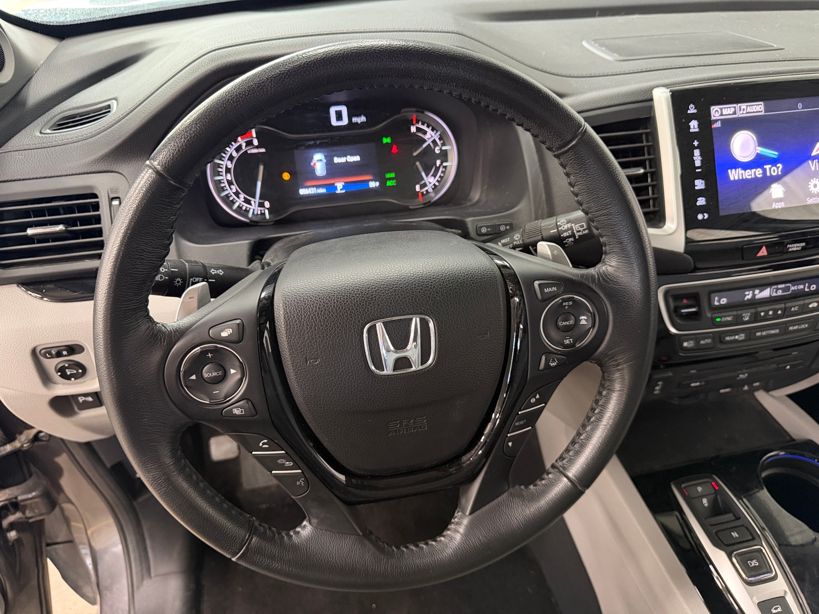 Thumbnail: 2017 Honda Pilot - 4