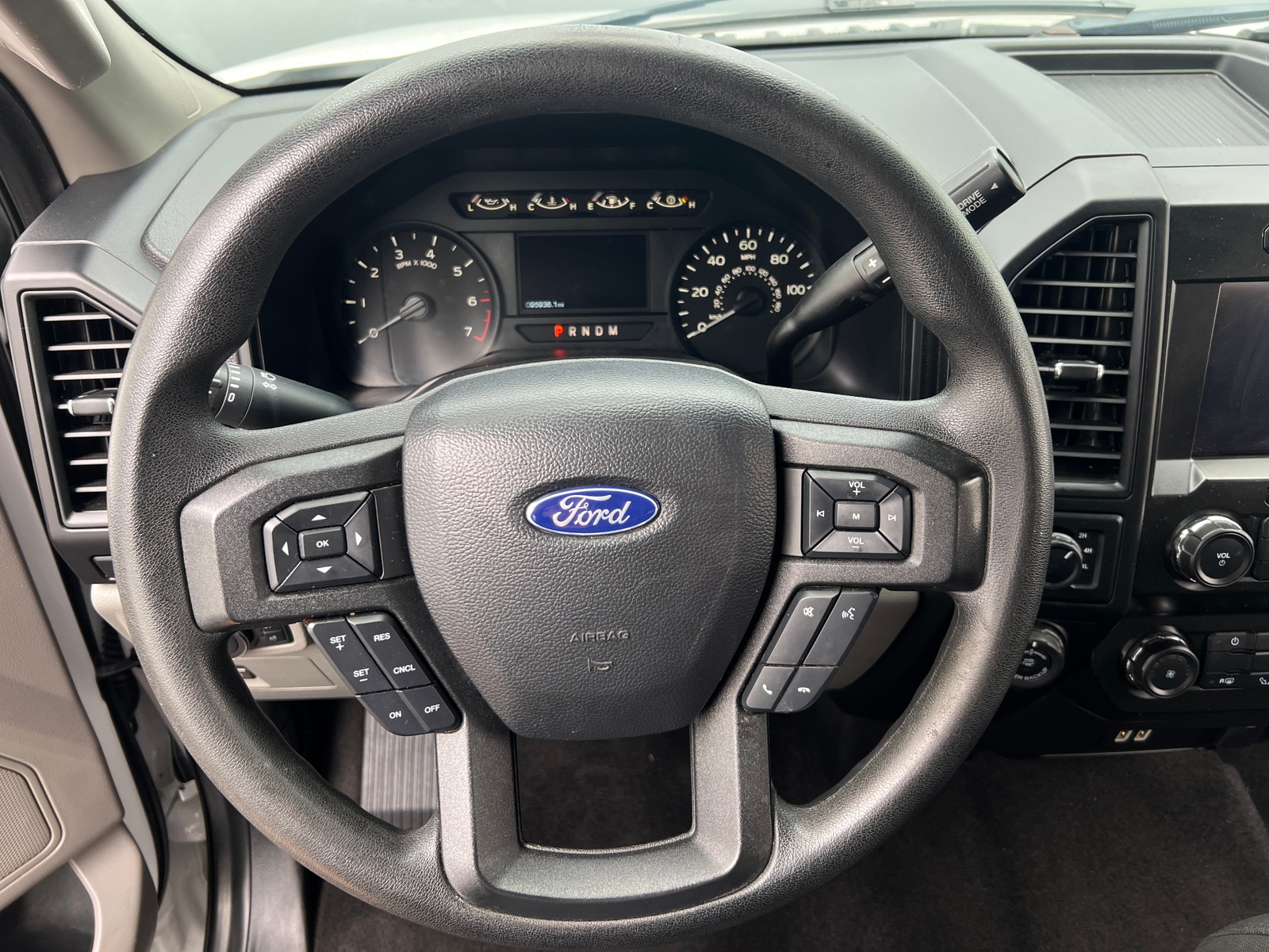 Thumbnail: 2019 Ford Econoline - 5