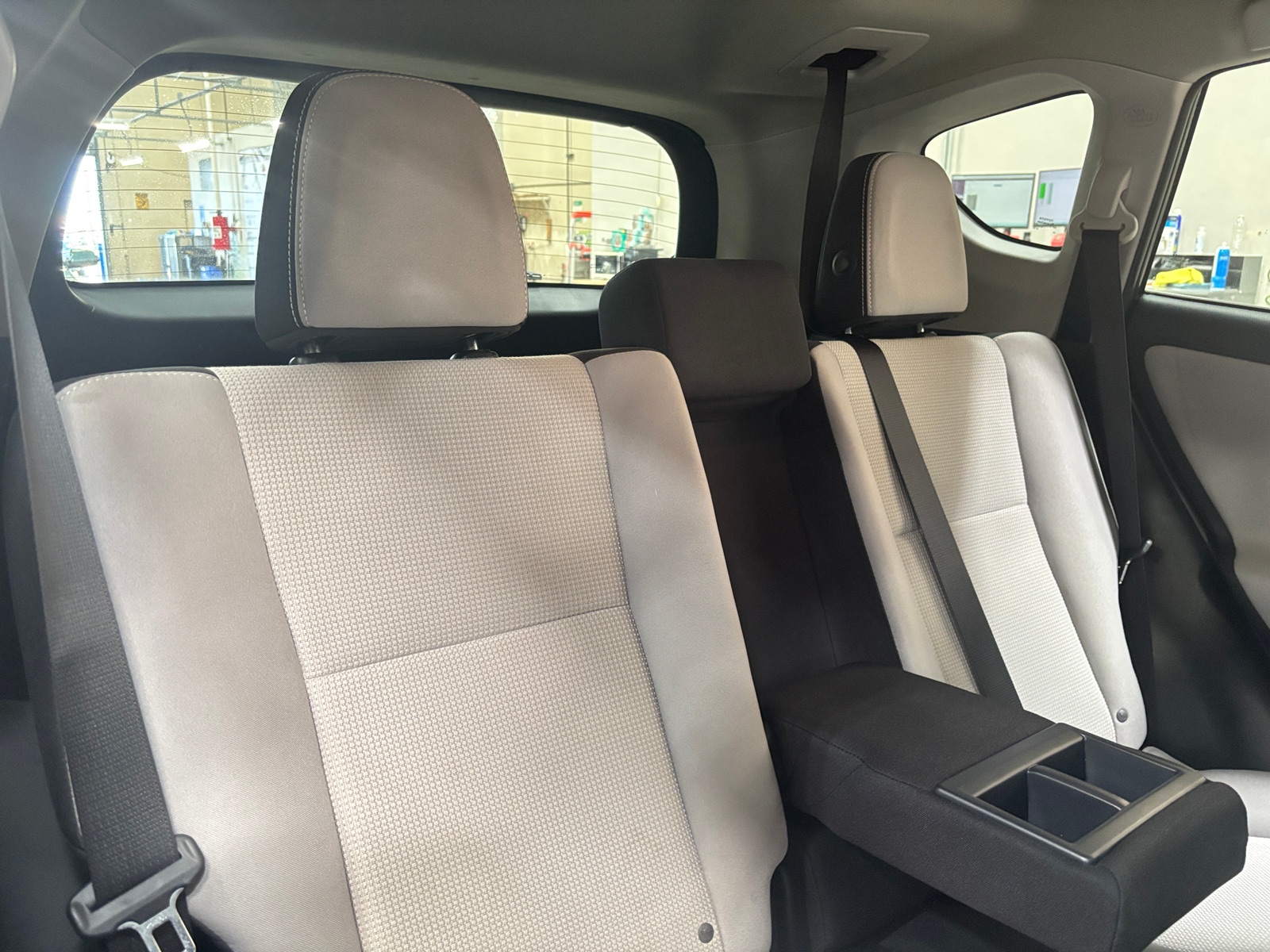 Thumbnail: 2016 Toyota RAV4 - 6