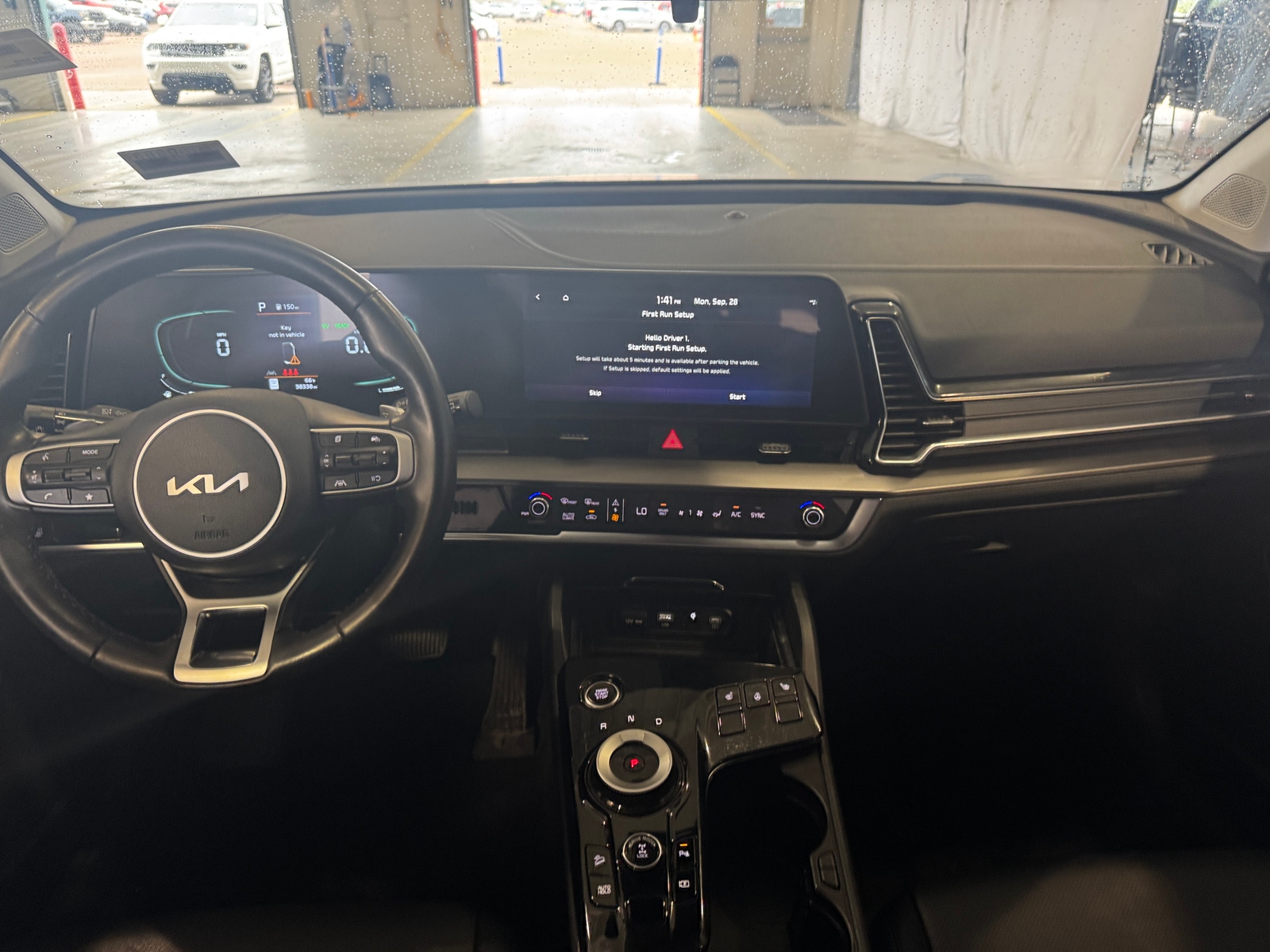 Thumbnail: 2023 Kia Sportage - 2