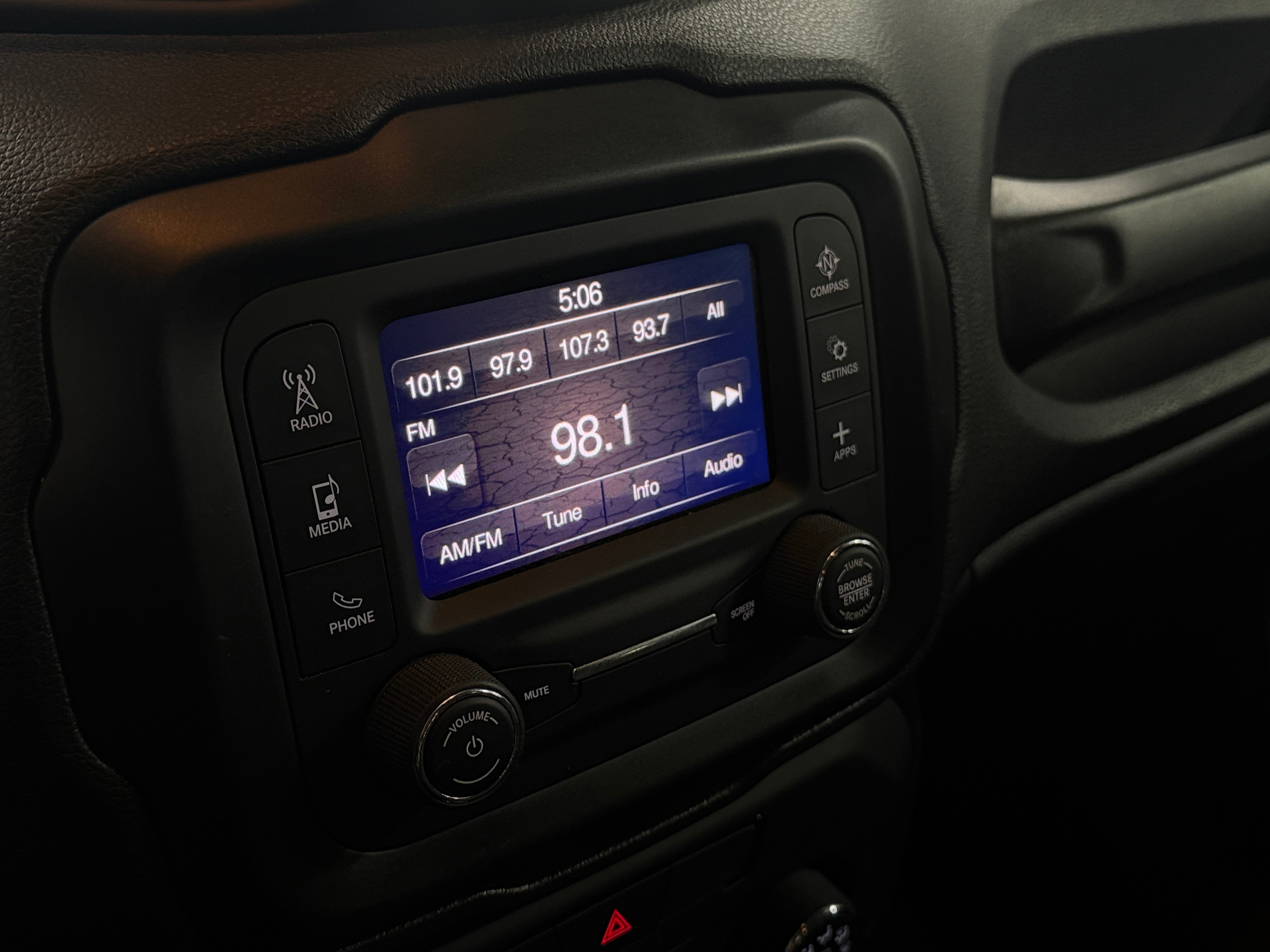 2018 Jeep Renegade Sport - Photo 10
